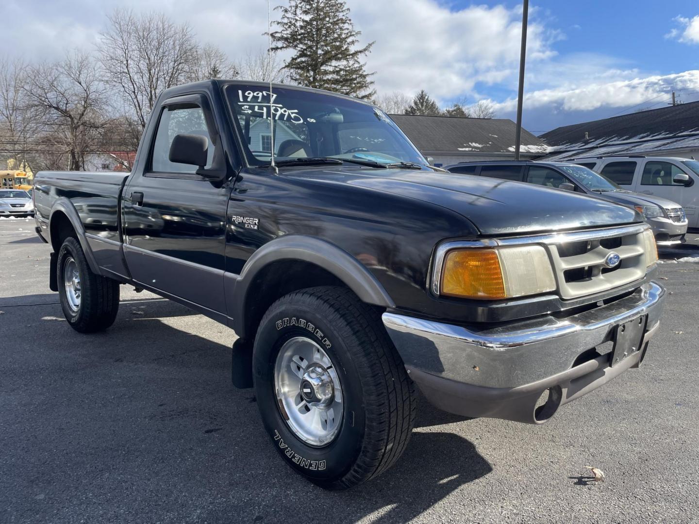 1997 Ford Ranger Splash Reg. Cab 4WD (1FTCR11X6VT) with an 4.0L V6 OHV 12V engine, 5 Speed Manual transmission, located at 101 N. Main Street, Muncy, PA, 17756, (570) 546-5462, 41.207691, -76.785942 - Photo#1