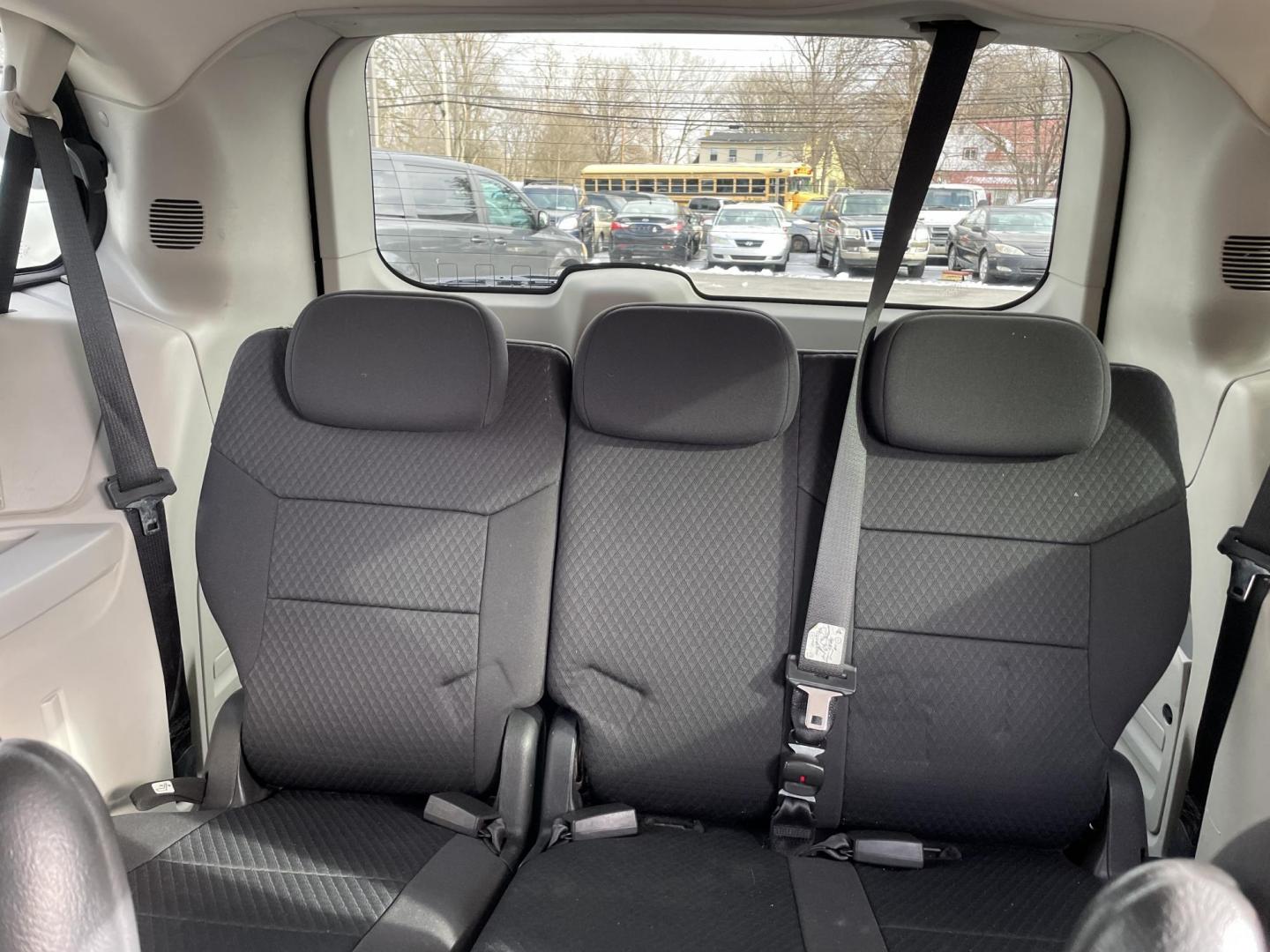 2010 Dodge Grand Caravan SE (2D4RN4DEXAR) with an 3.3L V6 OHV 12V engine, 4-Speed Automatic transmission, located at 101 N. Main Street, Muncy, PA, 17756, (570) 546-5462, 41.207691, -76.785942 - Photo#6