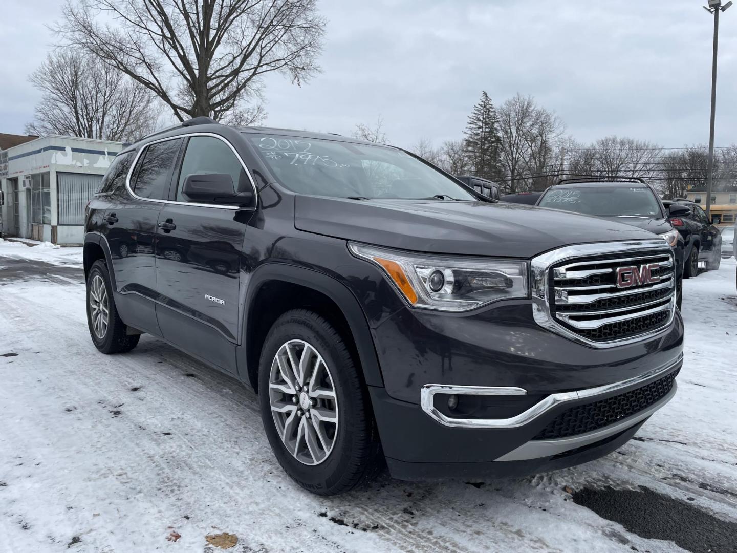 2017 GMC Acadia SLE-2 AWD (1GKKNSLS1HZ) with an 2.5L L4 DOHC 16V engine, 6A transmission, located at 101 N. Main Street, Muncy, PA, 17756, (570) 546-5462, 41.207691, -76.785942 - Photo#0