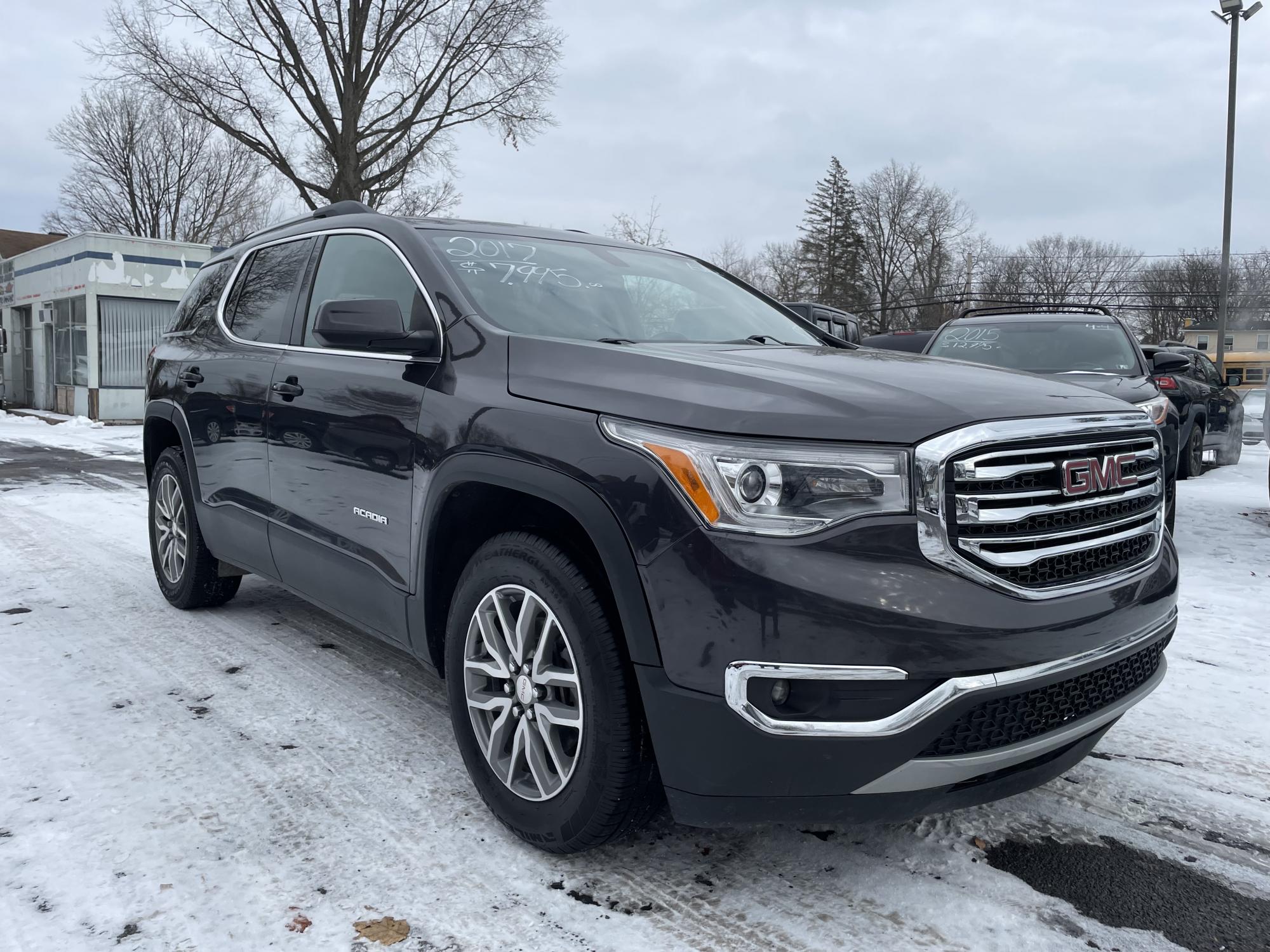 photo of 2017 GMC Acadia SLE-2 AWD