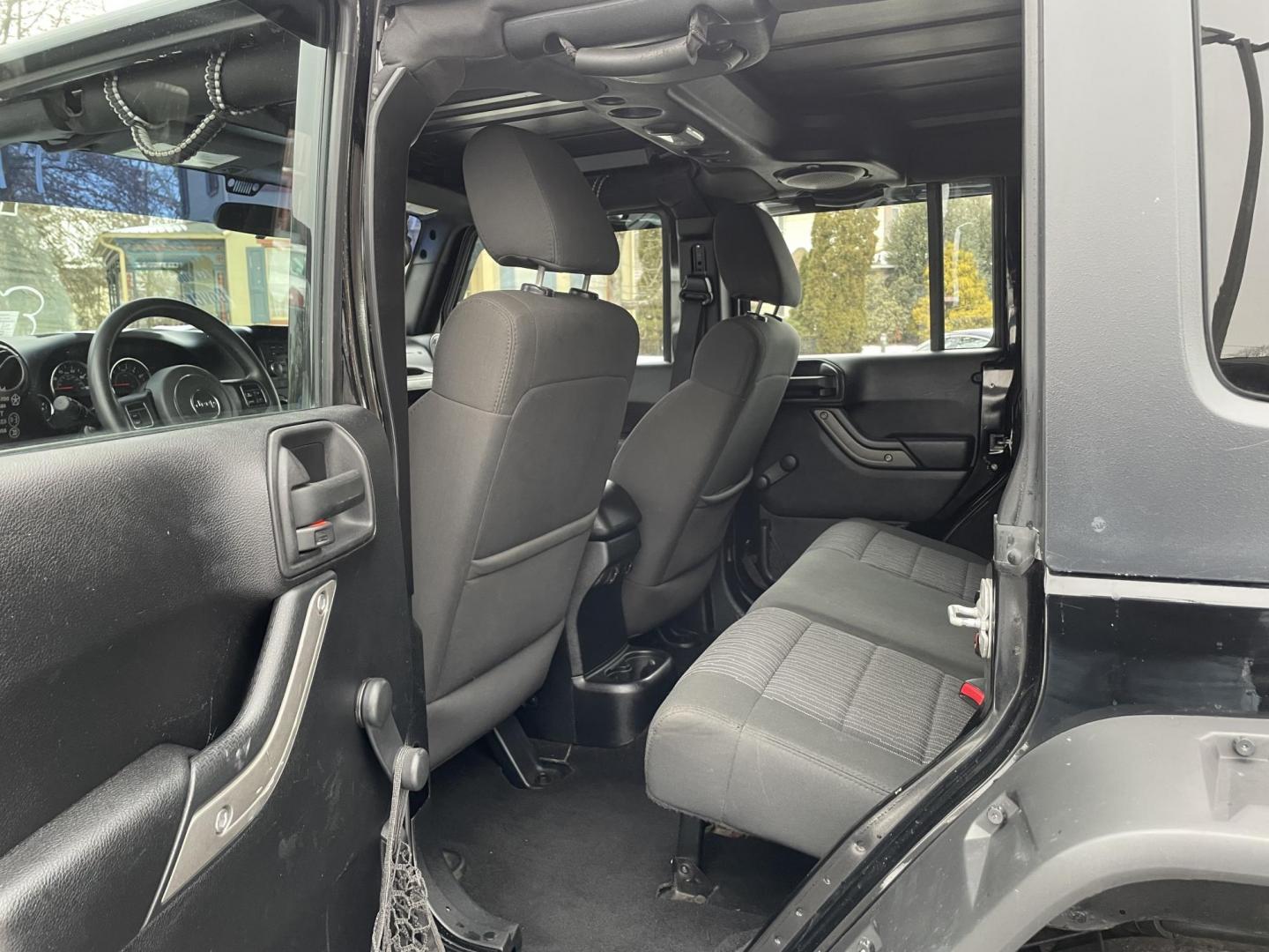 2011 black /black Jeep Wrangler Unlimited Sport 4WD (1J4BA3H1XBL) with an 3.8L V6 OHV 12V engine, located at 101 N. Main Street, Muncy, PA, 17756, (570) 546-5462, 41.207691, -76.785942 - Photo#8