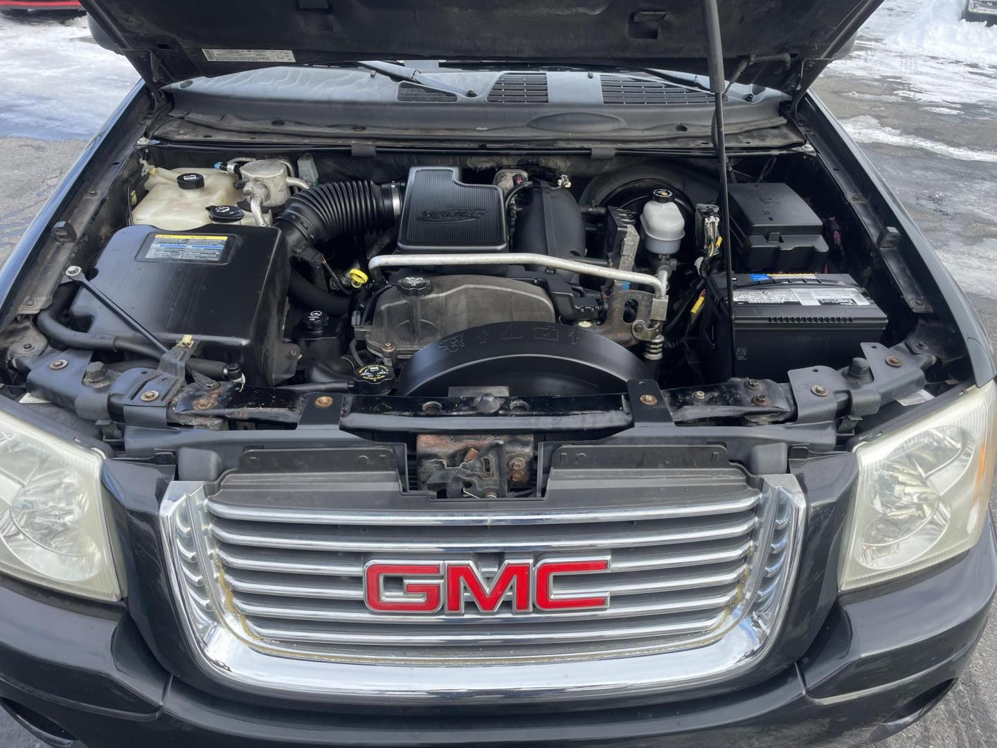 2006 black GMC Envoy XL SLE 4WD (1GKET16S766) with an 4.2L L6 DOHC 24V engine, 4-Speed Automatic Overdrive transmission, located at 101 N. Main Street, Muncy, PA, 17756, (570) 546-5462, 41.207691, -76.785942 - Photo#7