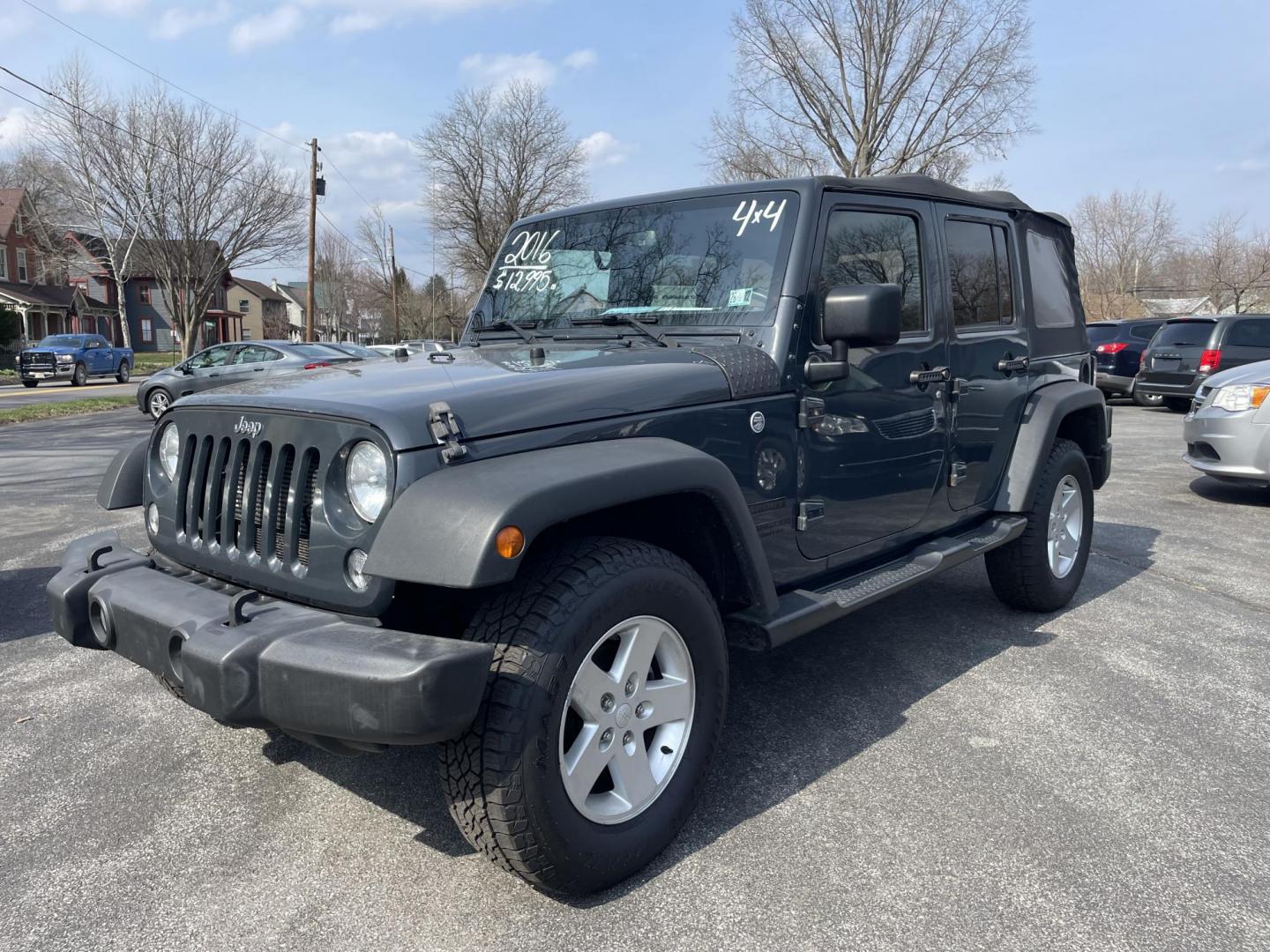 2016 Jeep Wrangler Unlimited Sport 4WD (1C4BJWDG6GL) with an 3.6L V6 DOHC 24V FFV engine, located at 101 N. Main Street, Muncy, PA, 17756, (570) 546-5462, 41.207691, -76.785942 - Photo#0