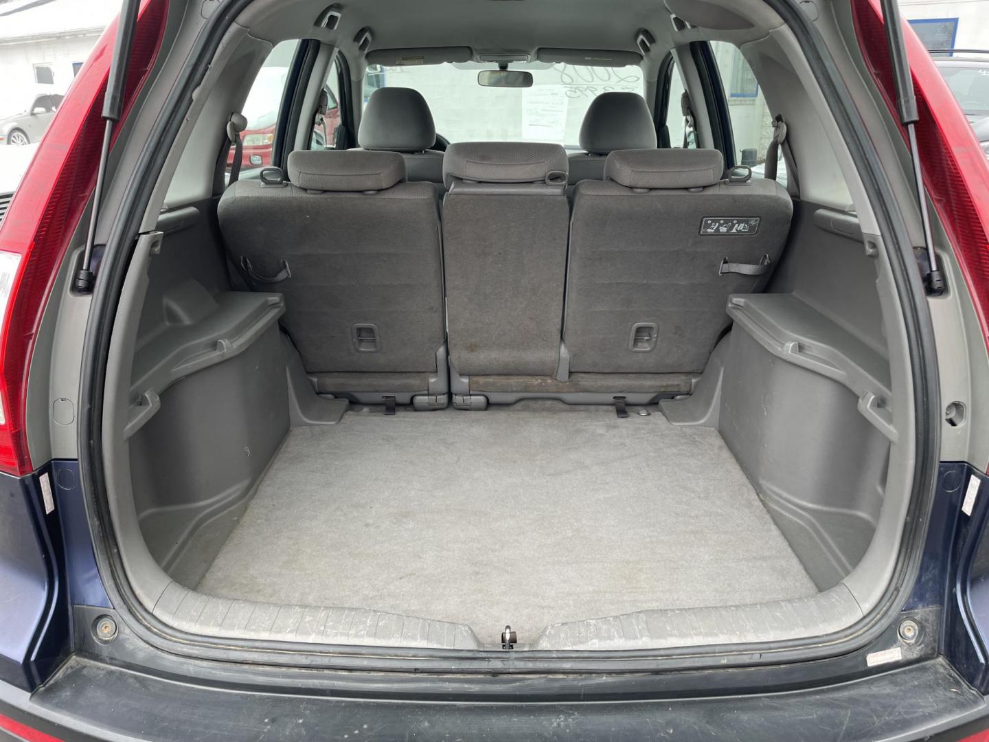 2008 BLUE Honda CR-V LX 4WD AT (5J6RE48368L) with an 2.4L L4 DOHC 16V engine, 5-Speed Automatic Overdrive transmission, located at 101 N. Main Street, Muncy, PA, 17756, (570) 546-5462, 41.207691, -76.785942 - Photo#6