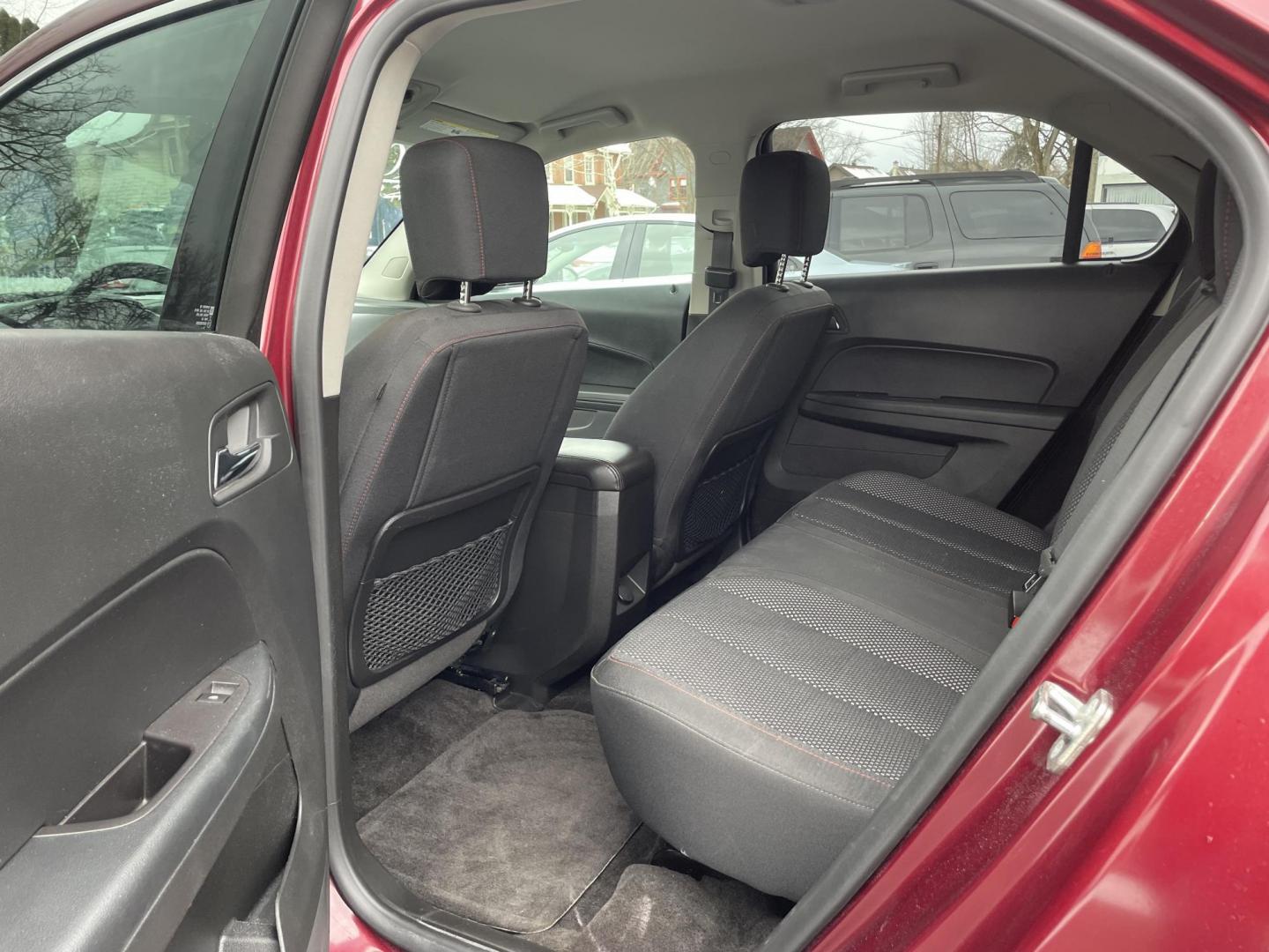 2016 burgandy /black Chevrolet Equinox LT AWD (2GNFLFEK4G6) with an 2.4L L4 DOHC 16V FFV engine, 6A transmission, located at 101 N. Main Street, Muncy, PA, 17756, (570) 546-5462, 41.207691, -76.785942 - Photo#6