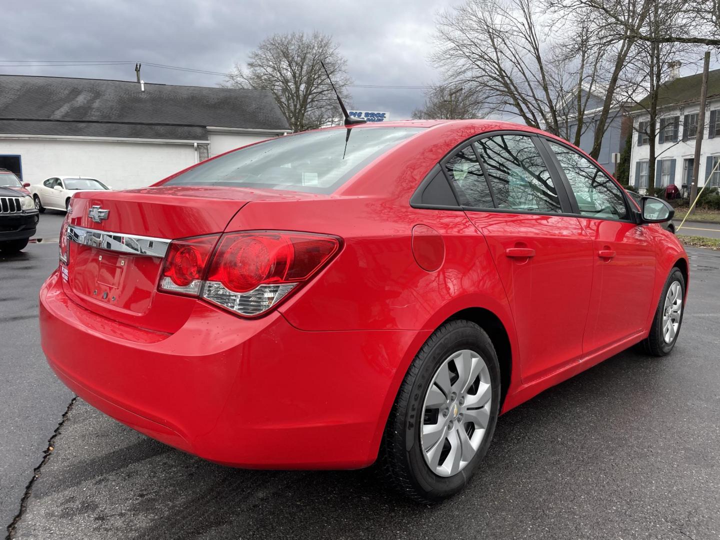 2014 Chevrolet Cruze LS Manual (1G1PB5SG6E7) with an 1.8L L4 DOHC 16V engine, 6-Speed Manual transmission, located at 101 N. Main Street, Muncy, PA, 17756, (570) 546-5462, 41.207691, -76.785942 - Photo#3