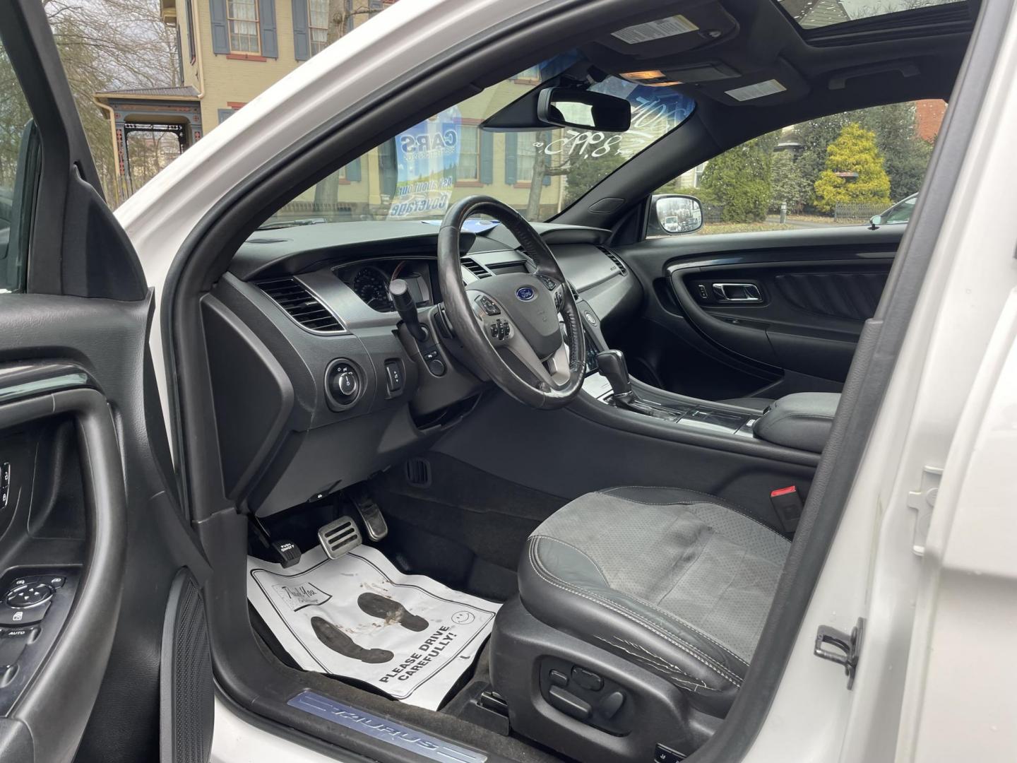 2015 White /black Ford Taurus SHO AWD (1FAHP2KT2FG) with an 3.5L V6 DOHC 24V engine, 6-Speed Automatic transmission, located at 101 N. Main Street, Muncy, PA, 17756, (570) 546-5462, 41.207691, -76.785942 - Photo#5