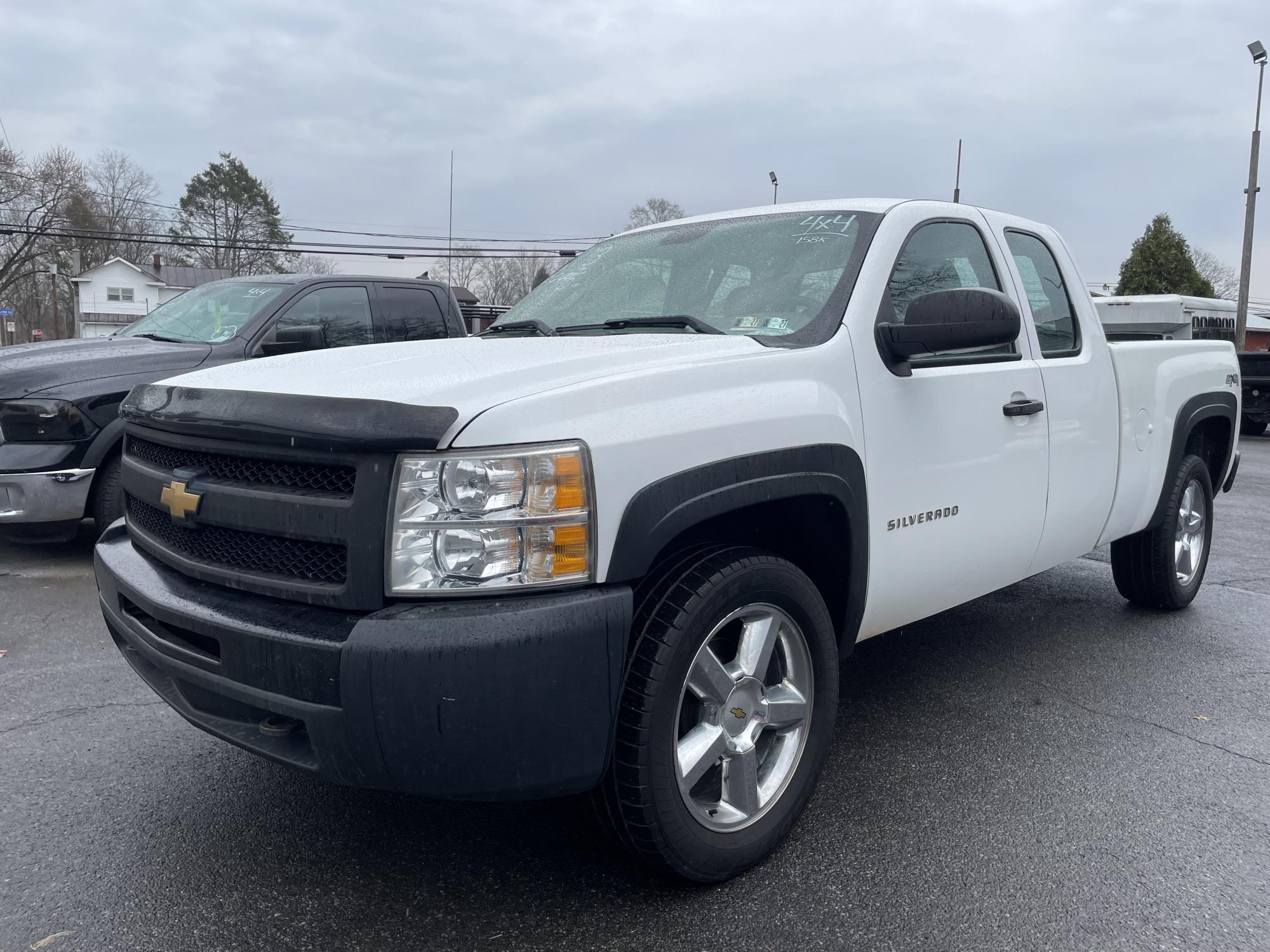 photo of 2013 Chevrolet Silverado 1500 Work Truck Ext. Cab 4WD