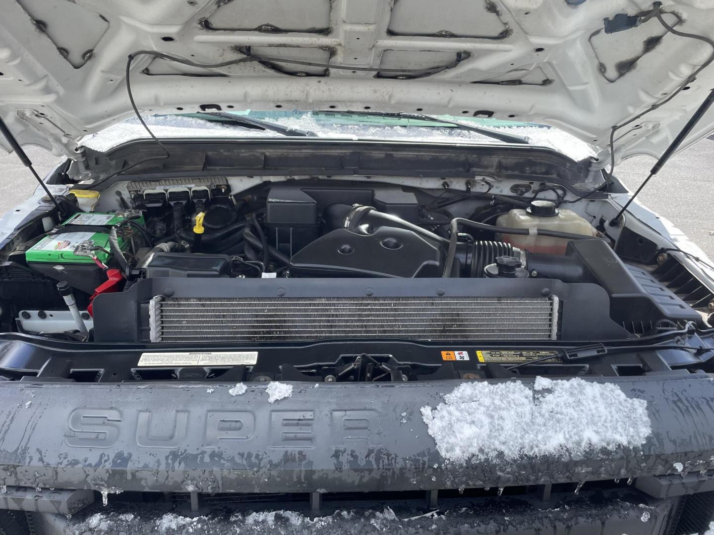 2012 White Ford F-250 SD XL 4WD (1FTBF2B68CE) with an 6.2L V8 OHV 16V engine, 6-Speed Automatic transmission, located at 101 N. Main Street, Muncy, PA, 17756, (570) 546-5462, 41.207691, -76.785942 - Photo#5