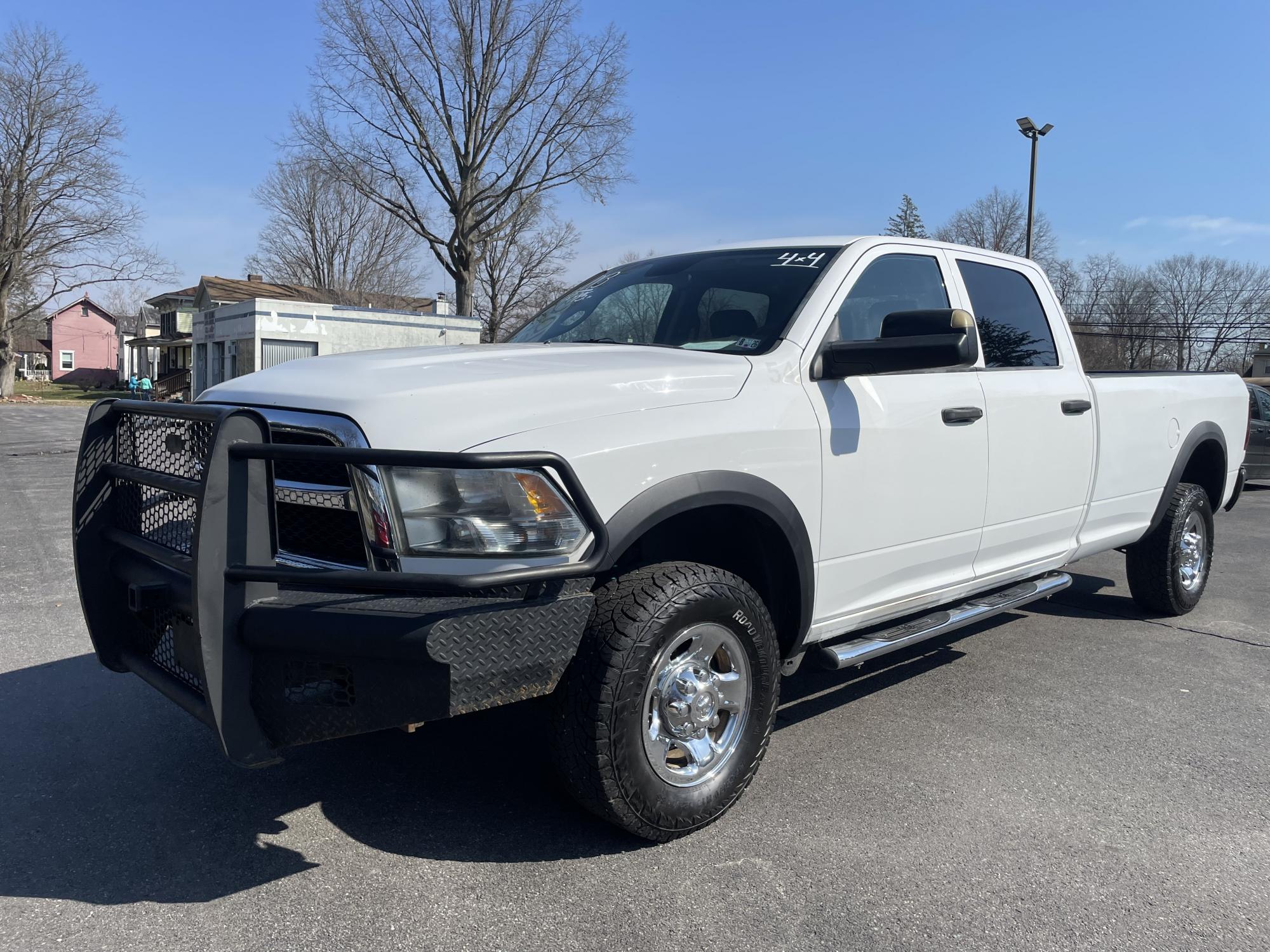 photo of 2013 RAM 2500 Tradesman Crew Cab LWB 4WD