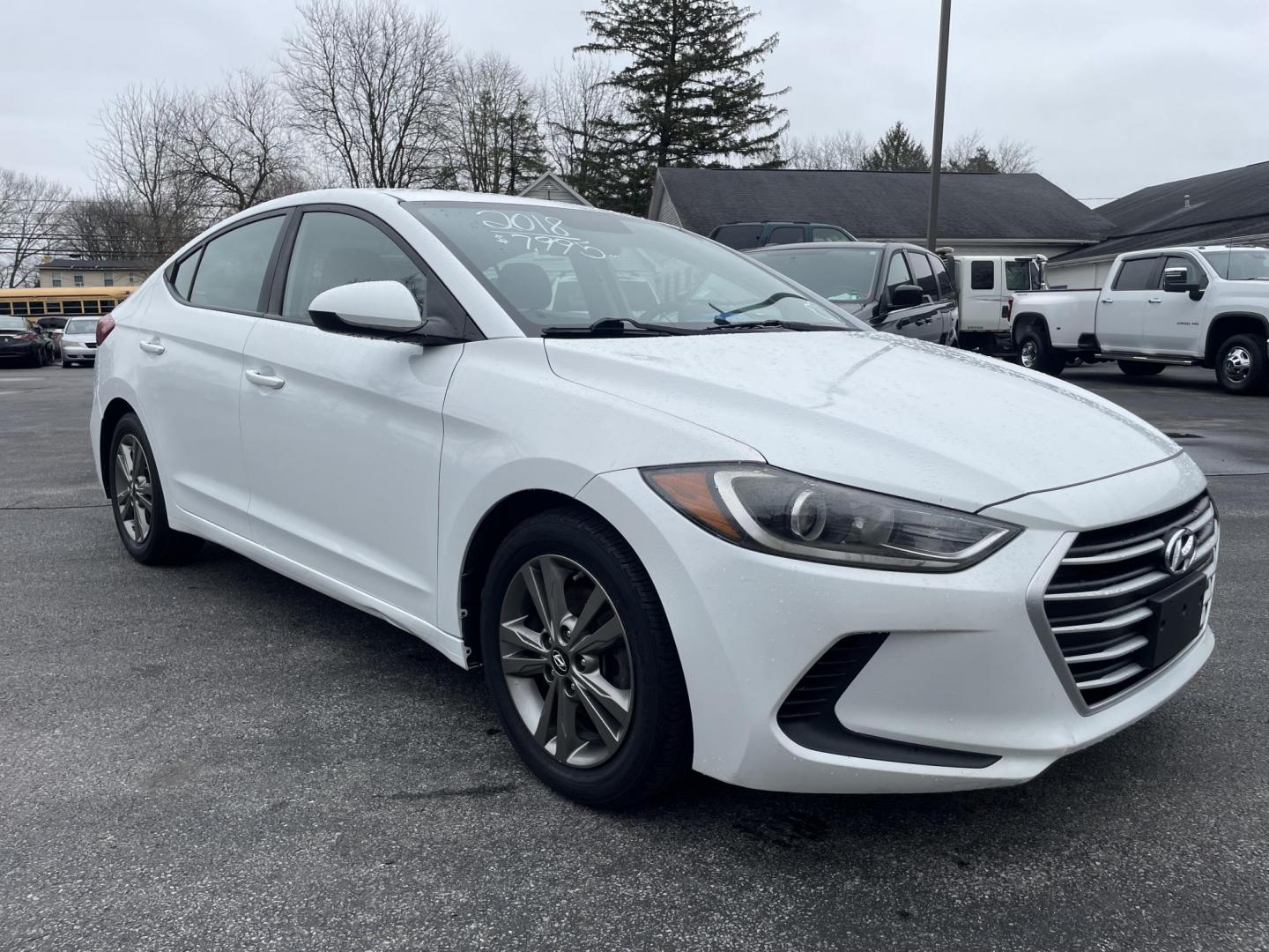 2018 White /black Hyundai Elantra Limited (5NPD84LF8JH) with an 1.8L L4 DOHC 16V engine, 6A transmission, located at 101 N. Main Street, Muncy, PA, 17756, (570) 546-5462, 41.207691, -76.785942 - Photo#1