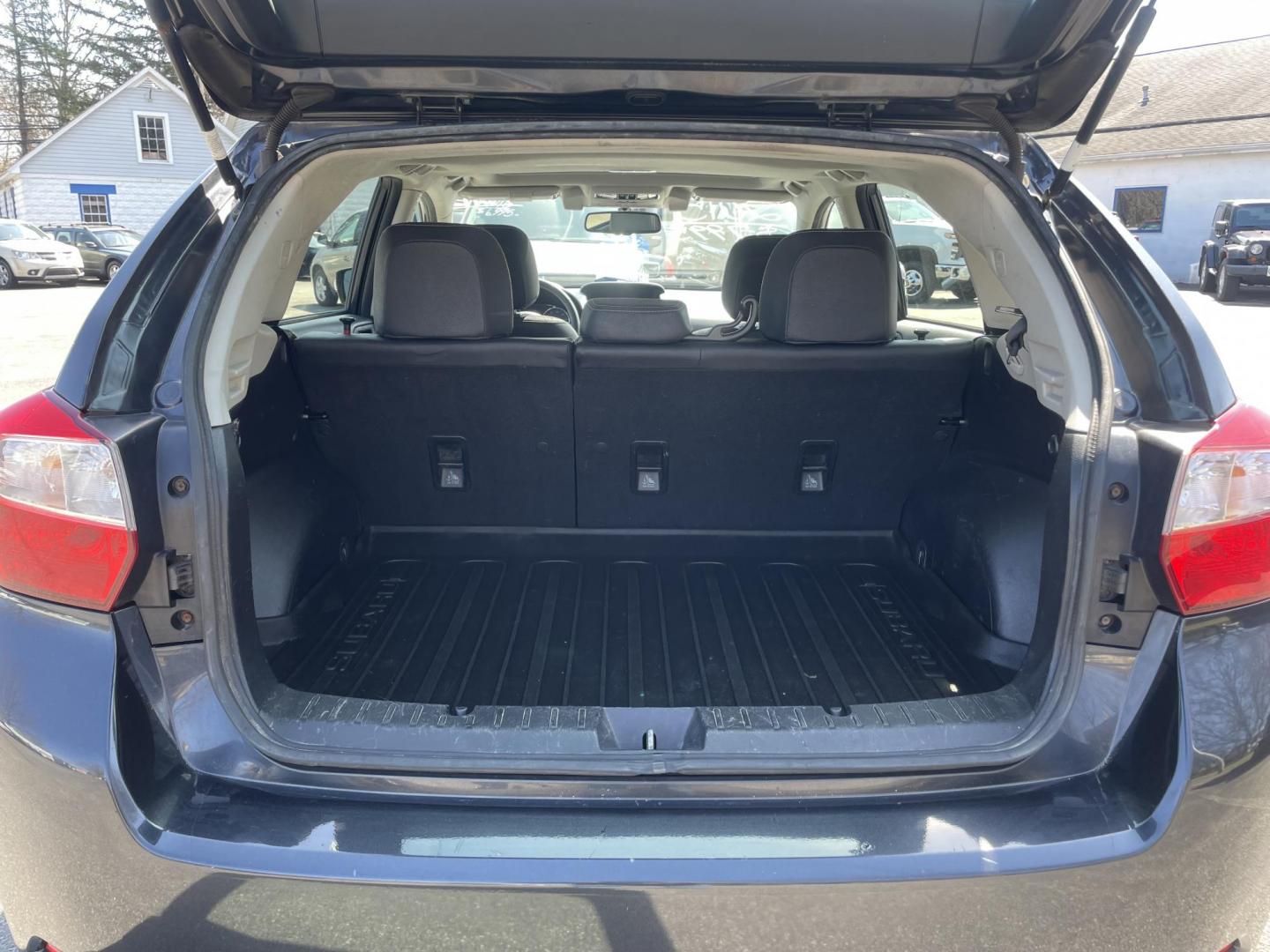 2015 Subaru Impreza 2.0i Sport Limited PZEV 5-Door (JF1GPAZ66F8) with an 2.0L H4 DOHC 16V engine, Continuously Variable Transmission transmission, located at 101 N. Main Street, Muncy, PA, 17756, (570) 546-5462, 41.207691, -76.785942 - Photo#7