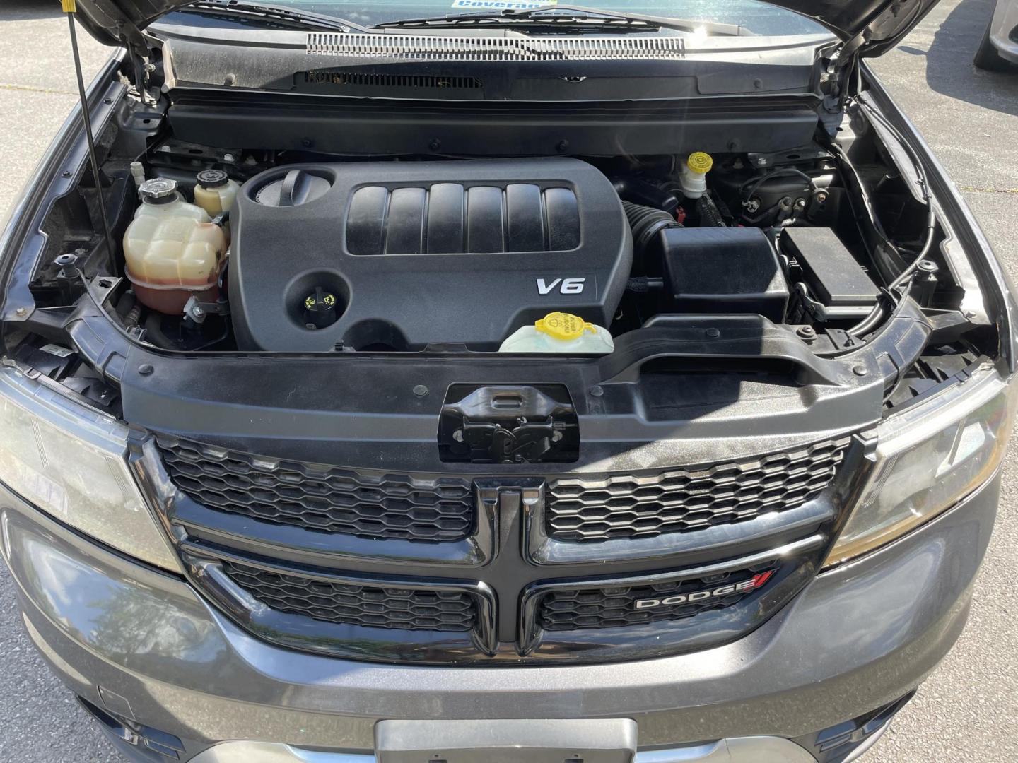 2018 /black Dodge Journey Crossroad AWD (3C4PDDGG6JT) with an 3.6L V6 DOHC 24V engine, 6A transmission, located at 101 N. Main Street, Muncy, PA, 17756, (570) 546-5462, 41.207691, -76.785942 - Photo#9