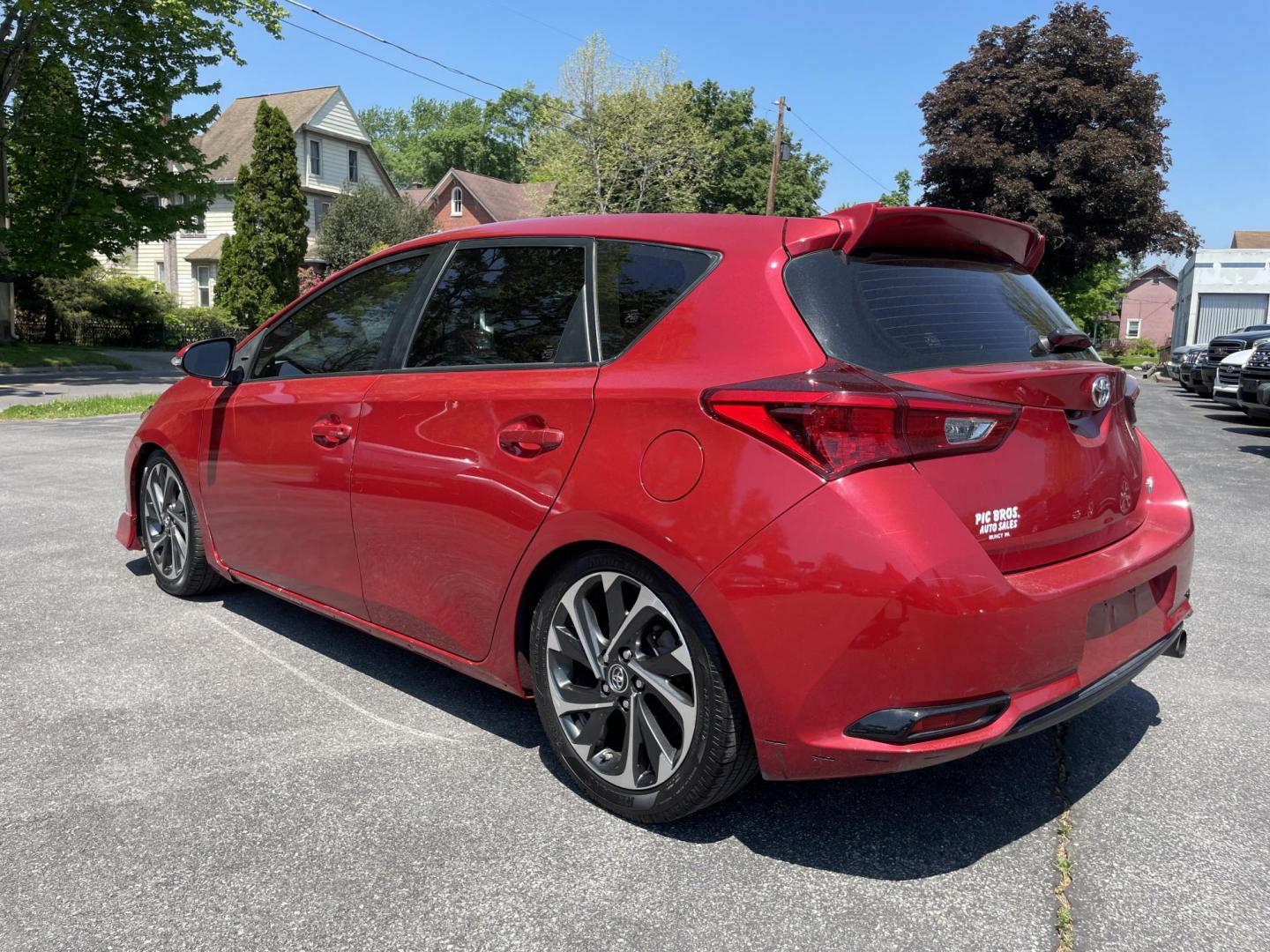 2017 Scion iM 6M (JTNKARJE2HJ) with an 1.8L L4 DOHC 16V engine, 6M transmission, located at 101 N. Main Street, Muncy, PA, 17756, (570) 546-5462, 41.207691, -76.785942 - Photo#3