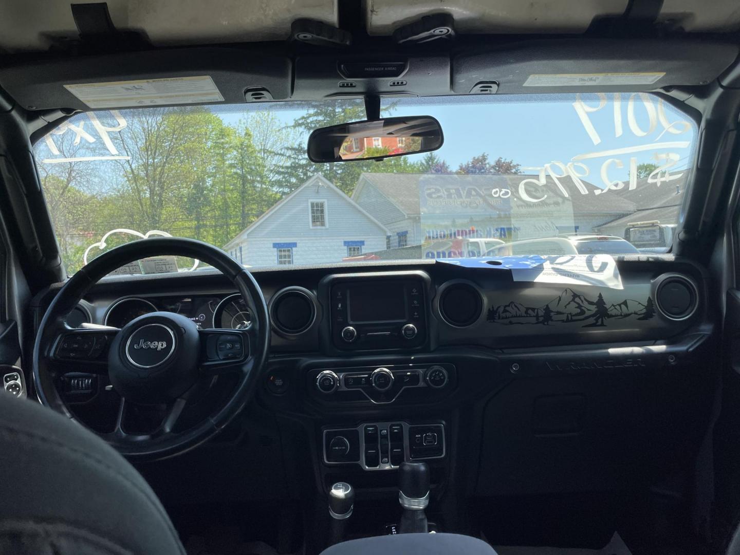 2019 Jeep Wrangler Unlimited Sport (1C4HJXDN5KW) with an 2.0L L4 DOHC 16V TURBO engine, 6A transmission, located at 101 N. Main Street, Muncy, PA, 17756, (570) 546-5462, 41.207691, -76.785942 - Photo#4