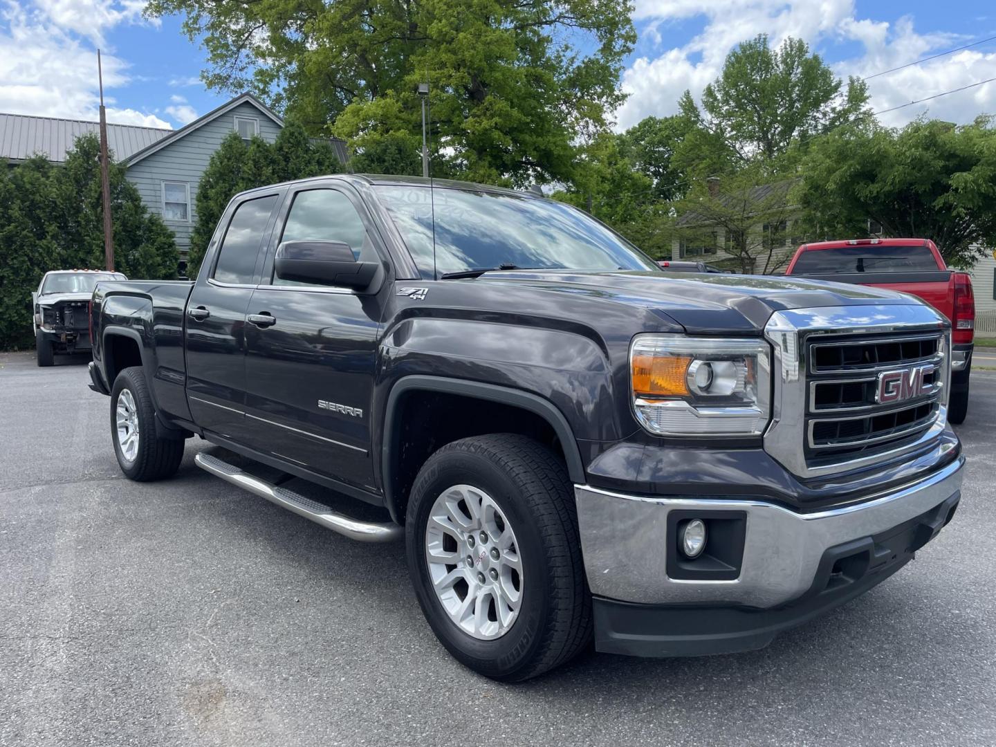 2014 GMC Sierra 1500 SLE double. Cab 4WD (1GTV2UEC5EZ) with an 5.3L V8 OHV 16V engine, 6-Speed Automatic transmission, located at 101 N. Main Street, Muncy, PA, 17756, (570) 546-5462, 41.207691, -76.785942 - Photo#0