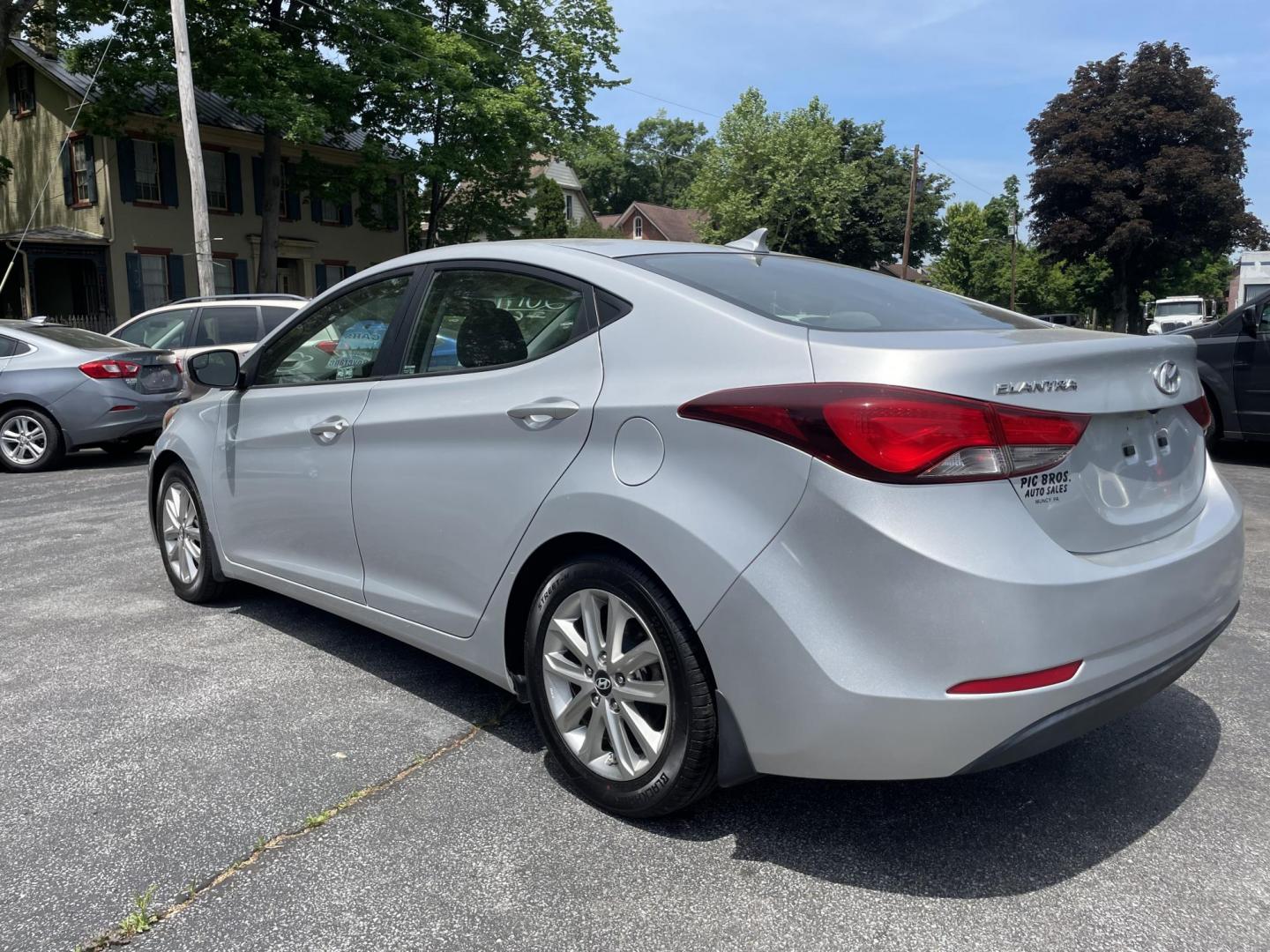 2014 Hyundai Elantra Limited (KMHDH4AE3EU) with an 1.8L L4 DOHC 16V engine, 6-Speed Automatic transmission, located at 101 N. Main Street, Muncy, PA, 17756, (570) 546-5462, 41.207691, -76.785942- Photo#1