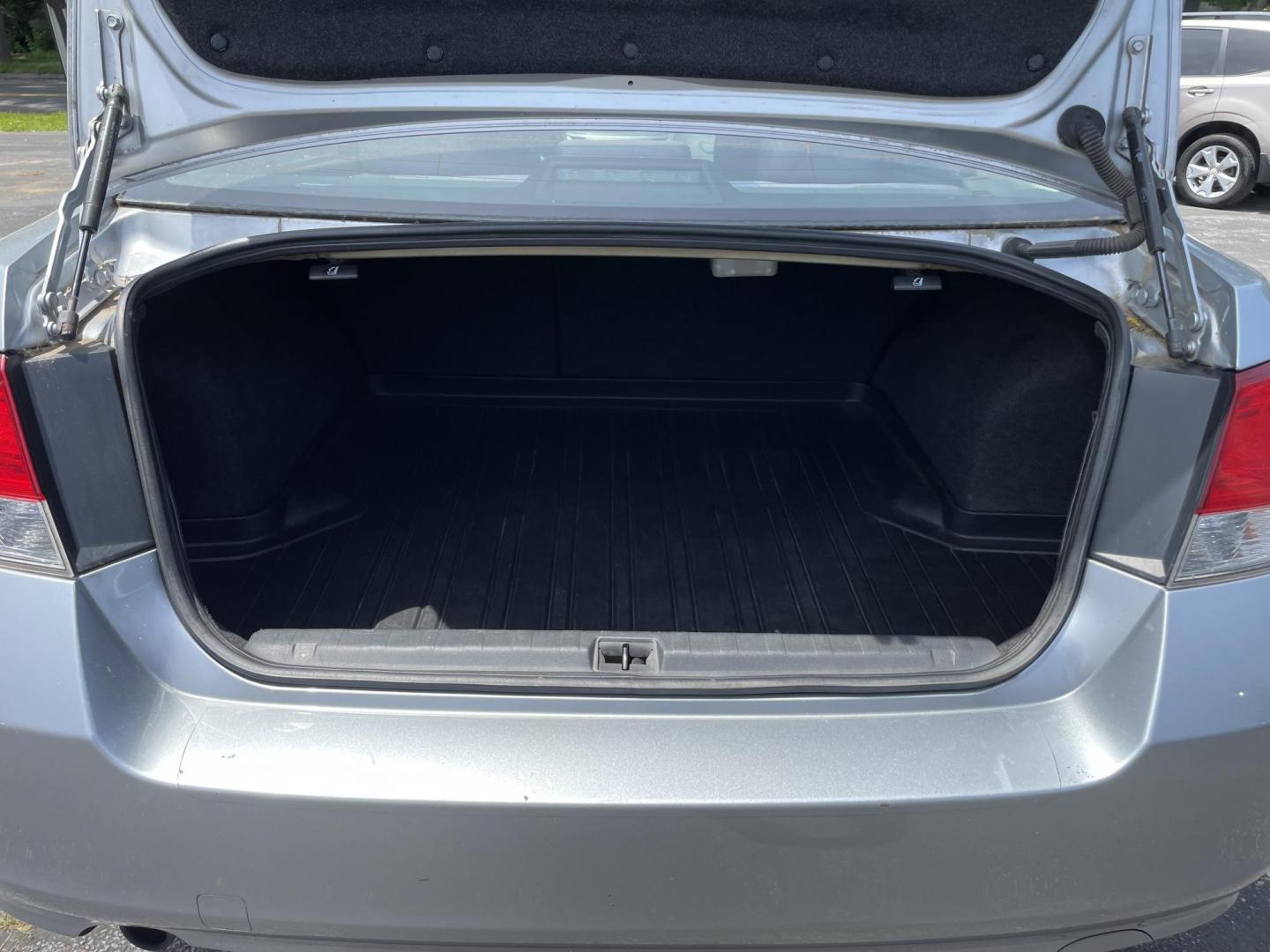 2013 Subaru Legacy 2.5i Premium (4S3BMBG61D3) with an 2.5L H4 SOHC 16V engine, Continuously Variable Transmission transmission, located at 101 N. Main Street, Muncy, PA, 17756, (570) 546-5462, 41.207691, -76.785942 - Photo#6