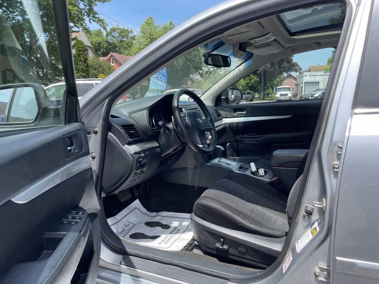 2013 Subaru Legacy 2.5i Premium (4S3BMBG61D3) with an 2.5L H4 SOHC 16V engine, Continuously Variable Transmission transmission, located at 101 N. Main Street, Muncy, PA, 17756, (570) 546-5462, 41.207691, -76.785942 - Photo#4