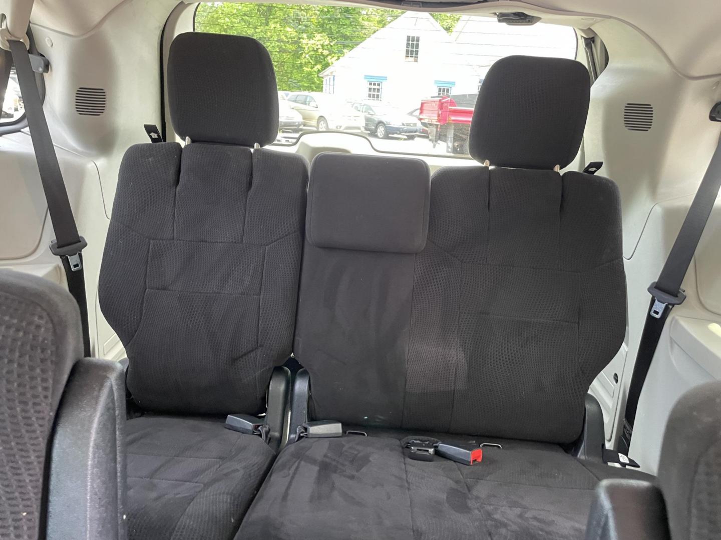 2012 Dodge Grand Caravan SXT (2C4RDGCG4CR) with an 3.6L V6 DOHC 24V engine, 6-Speed Automatic transmission, located at 101 N. Main Street, Muncy, PA, 17756, (570) 546-5462, 41.207691, -76.785942- Photo#6