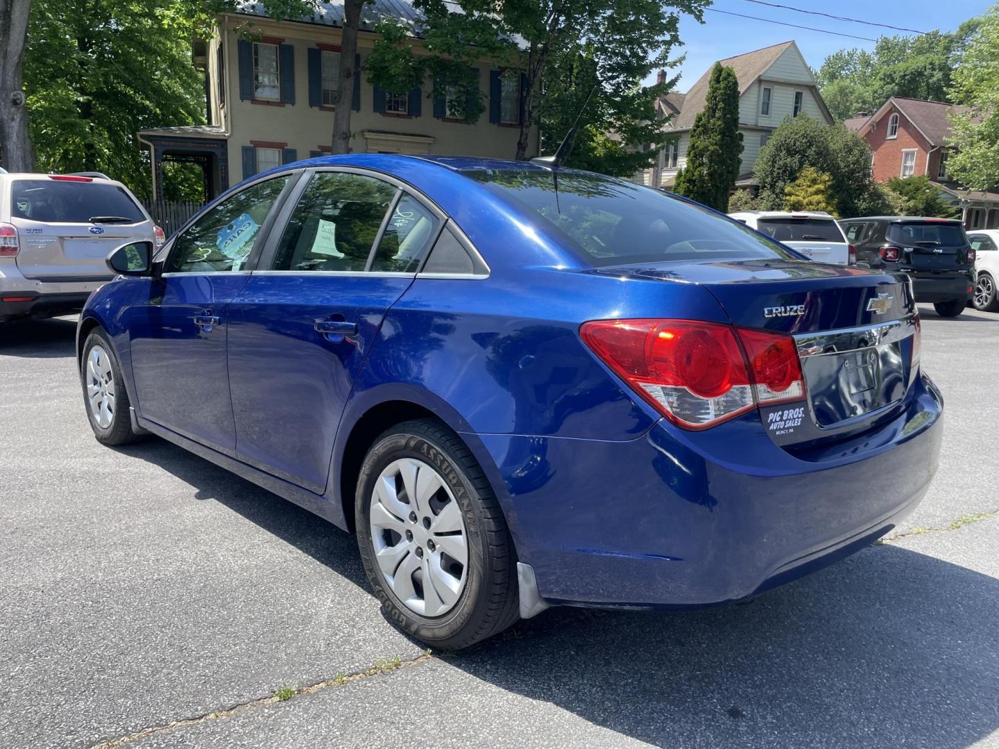2012 Chevrolet Cruze 2LS (1G1PC5SHXC7) with an 1.8L L4 DOHC 16V FFV engine, 6-Speed Automatic transmission, located at 101 N. Main Street, Muncy, PA, 17756, (570) 546-5462, 41.207691, -76.785942 - Photo#2