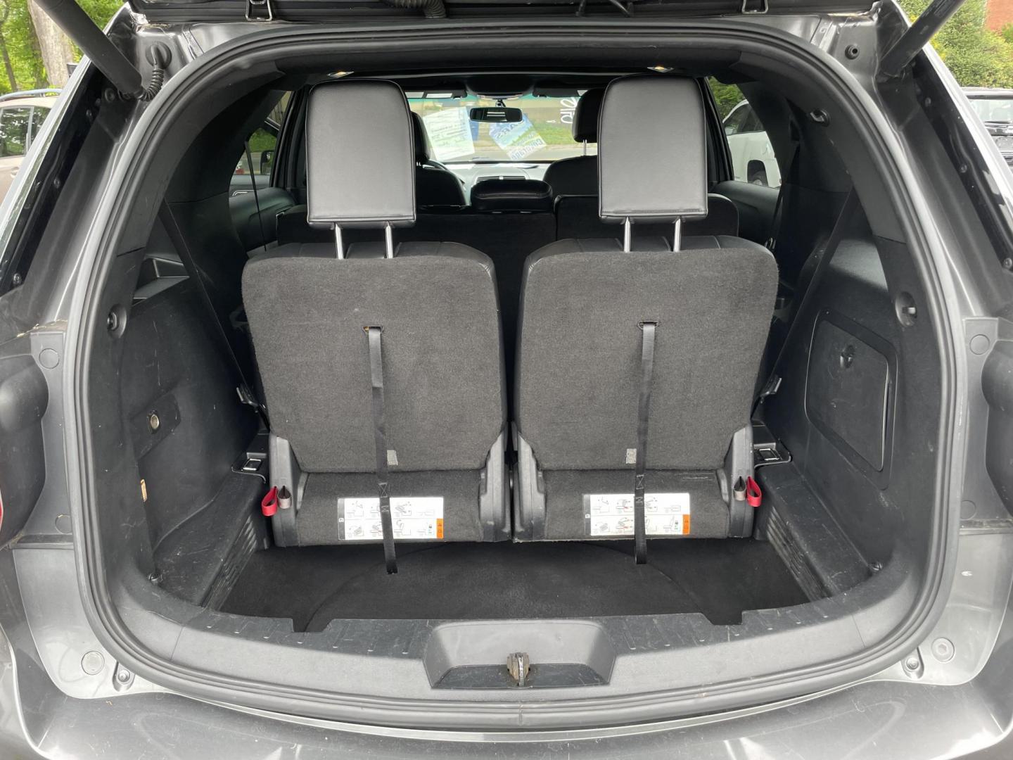 2016 Ford Explorer XLT 4WD (1FM5K8D80GG) with an 3.5L V6 DOHC 24V engine, 6-Speed Automatic transmission, located at 101 N. Main Street, Muncy, PA, 17756, (570) 546-5462, 41.207691, -76.785942 - Photo#8