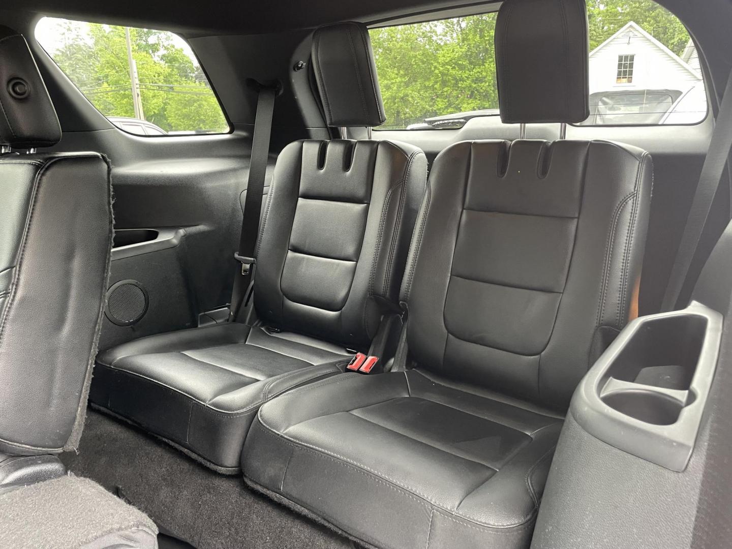 2016 Ford Explorer XLT 4WD (1FM5K8D80GG) with an 3.5L V6 DOHC 24V engine, 6-Speed Automatic transmission, located at 101 N. Main Street, Muncy, PA, 17756, (570) 546-5462, 41.207691, -76.785942 - Photo#7