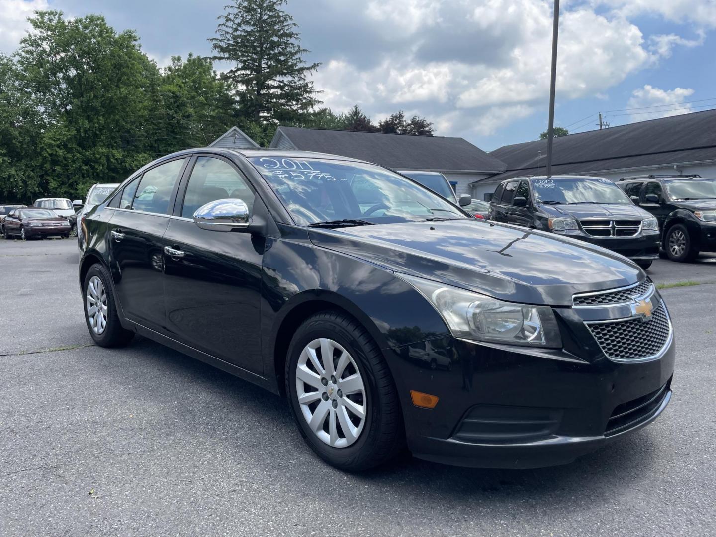 2011 Chevrolet Cruze 2LS (1G1PD5SH6B7) with an 1.8L L4 DOHC 16V FFV engine, 6-Speed Manual transmission, located at 101 N. Main Street, Muncy, PA, 17756, (570) 546-5462, 41.207691, -76.785942 - Photo#1