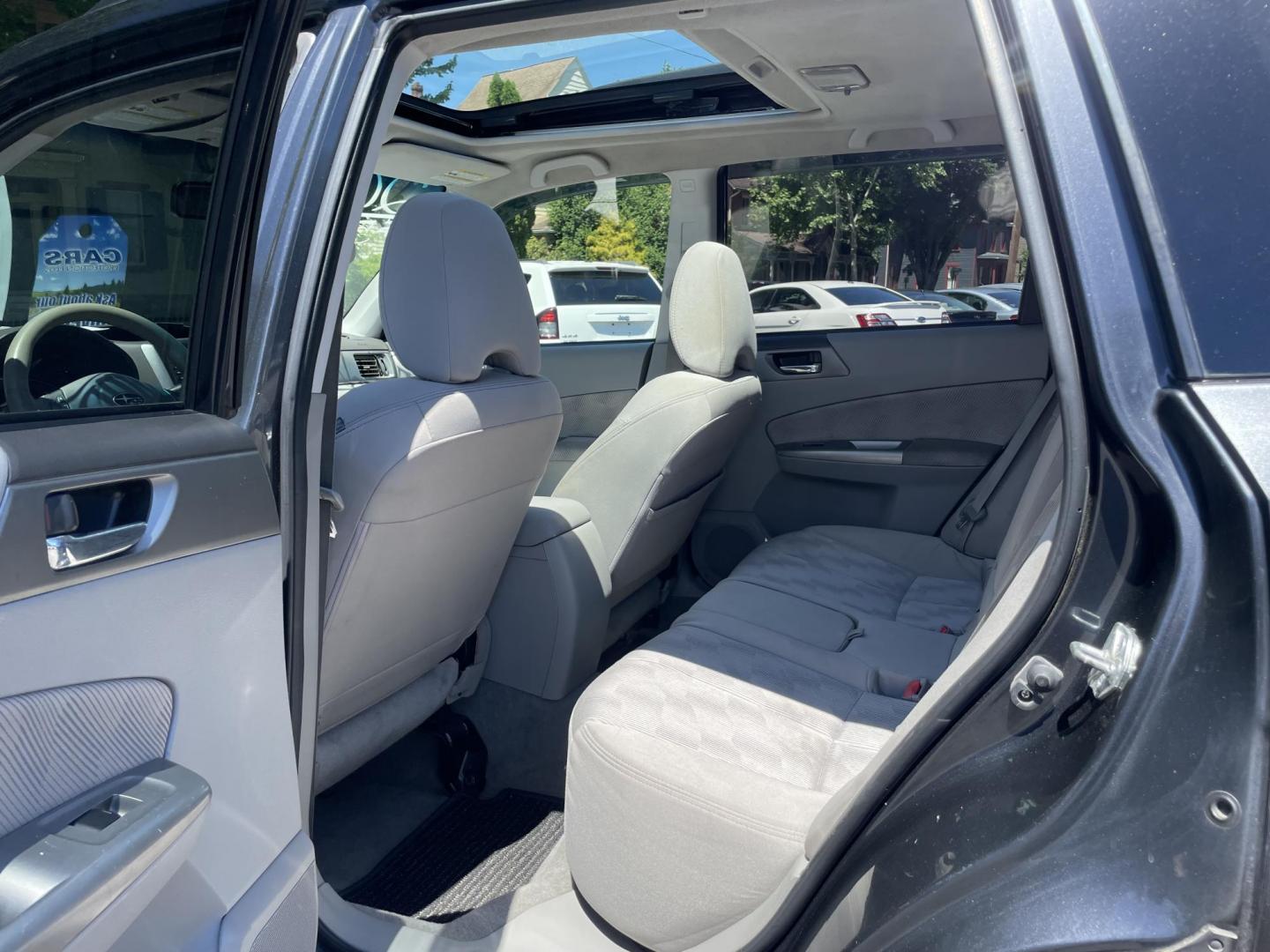 2010 Subaru Forester 2.5X Premium (JF2SH6CC6AH) with an 2.5L H4 SOHC 16V engine, 4-Speed Automatic transmission, located at 101 N. Main Street, Muncy, PA, 17756, (570) 546-5462, 41.207691, -76.785942 - Photo#5