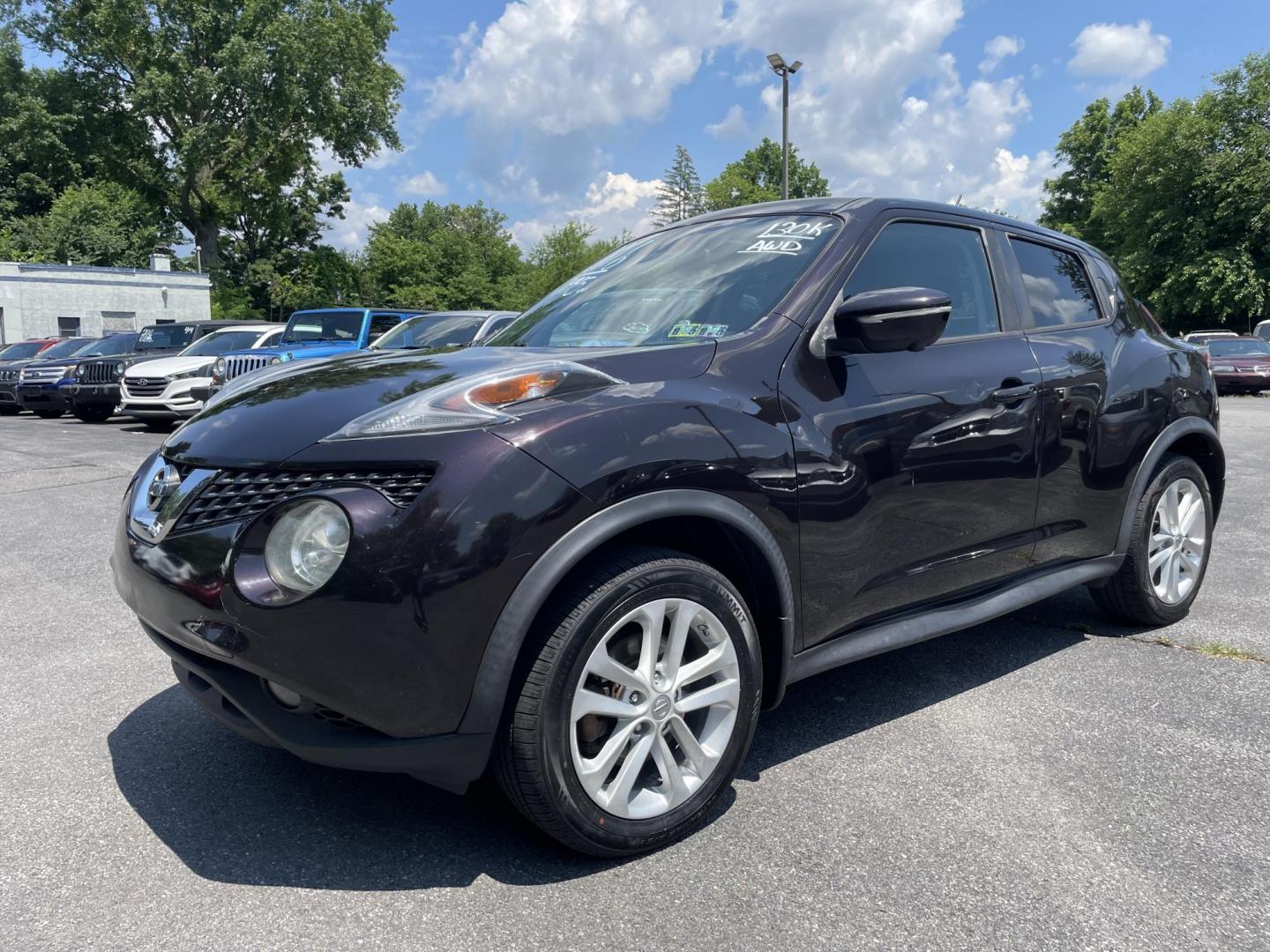 2016 Nissan Juke SL AWD (JN8AF5MV1GT) with an 1.6L L4 DOHC 16V engine, CVT transmission, located at 101 N. Main Street, Muncy, PA, 17756, (570) 546-5462, 41.207691, -76.785942 - Photo#0