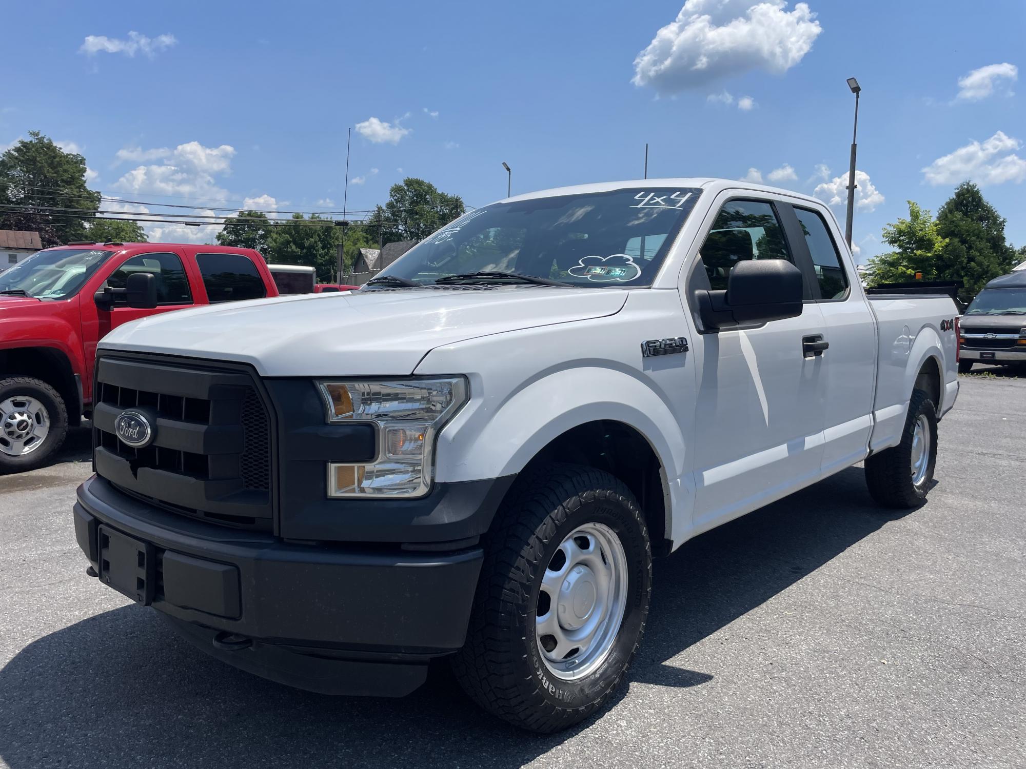 photo of 2016 Ford F-150 Lariat SuperCab 8-ft. 4WD