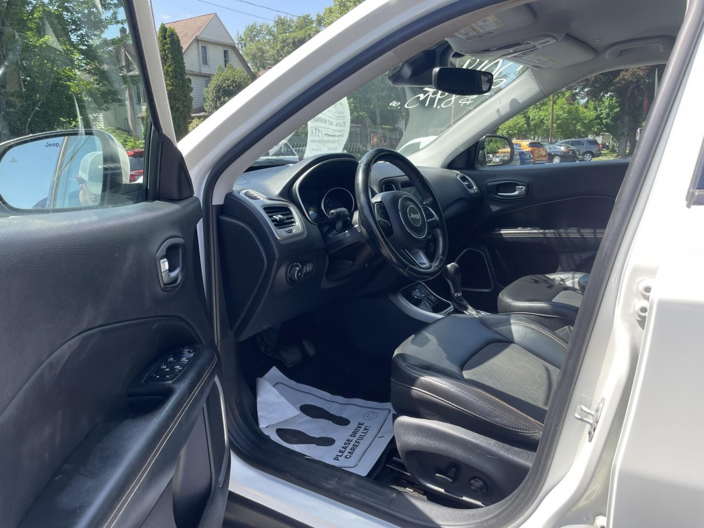 2018 Jeep Compass Sport 4WD (3C4NJDBB4JT) with an 2.4L L4 DOHC 16V engine, located at 101 N. Main Street, Muncy, PA, 17756, (570) 546-5462, 41.207691, -76.785942- Photo#5