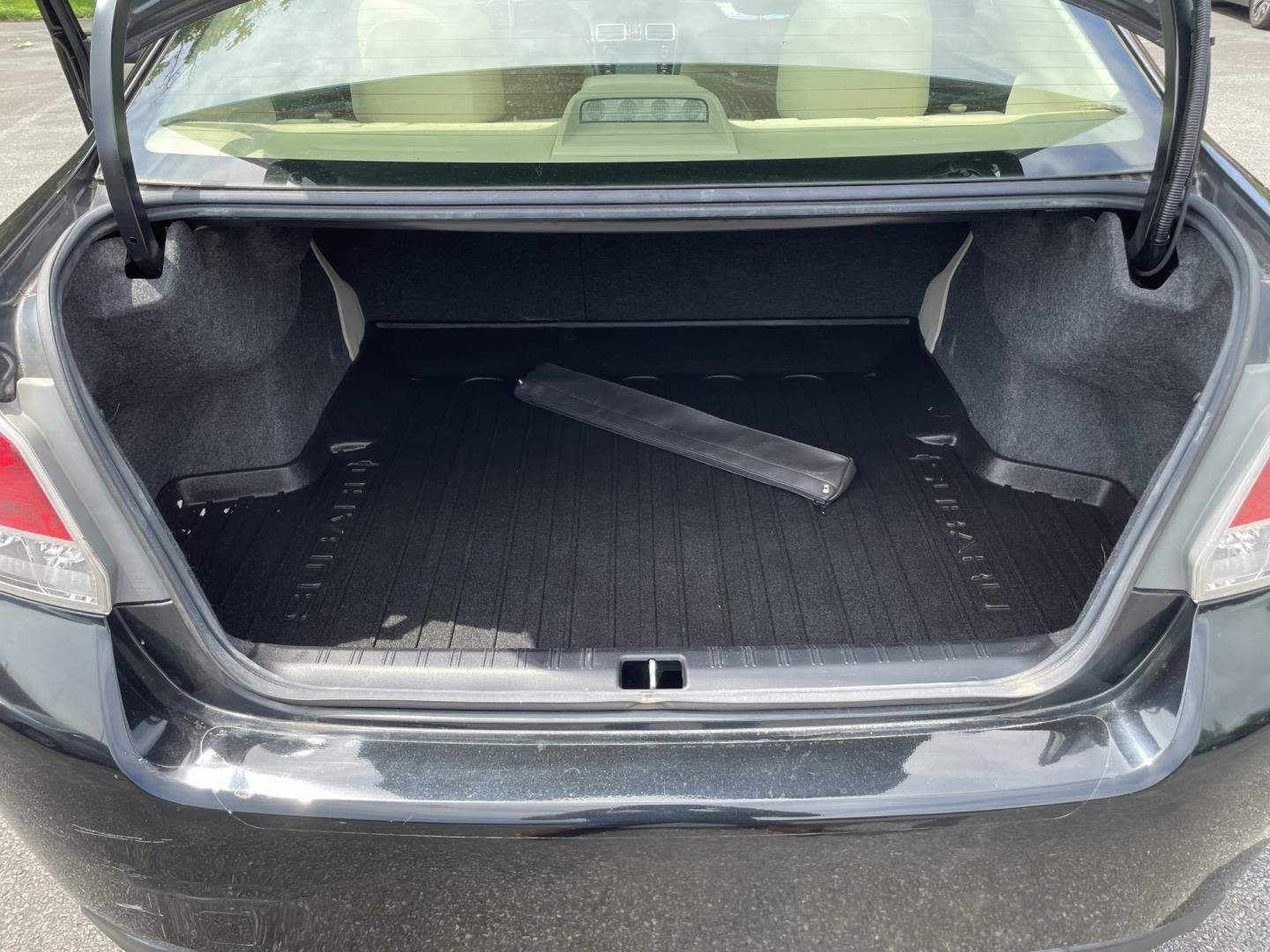 2015 Subaru Impreza 2.0i Premium PZEV 4-Door (JF1GJAC61FH) with an 2.0L H4 DOHC 16V engine, CVT transmission, located at 101 N. Main Street, Muncy, PA, 17756, (570) 546-5462, 41.207691, -76.785942- Photo#6