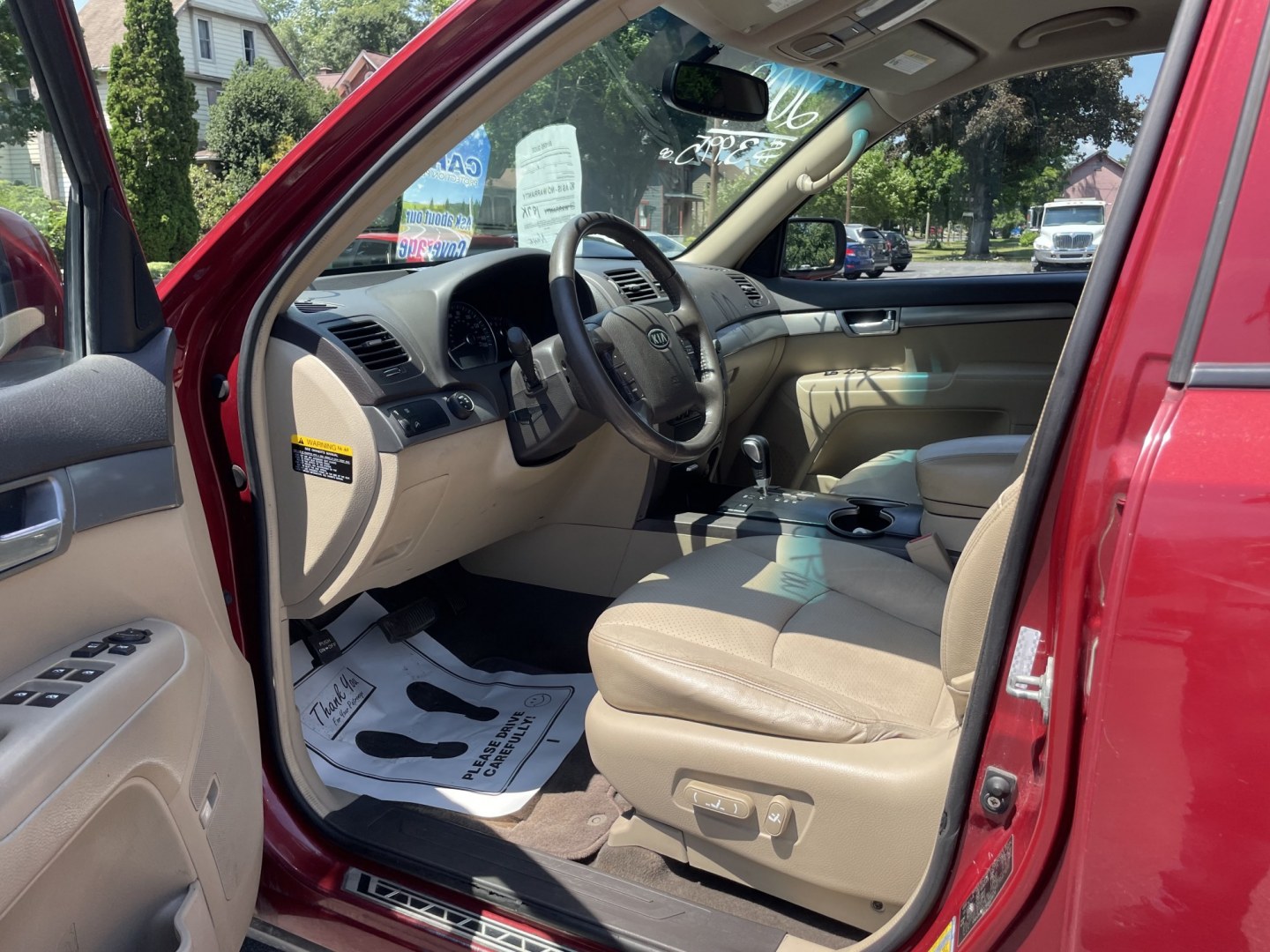 2009 Kia Borrego EX V6 4WD (KNDJH741795) with an 3.8L V6 24V DOHC engine, 5A transmission, located at 101 N. Main Street, Muncy, PA, 17756, (570) 546-5462, 41.207691, -76.785942- Photo#4