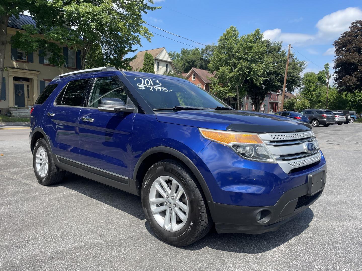 2013 Ford Explorer XLT 4WD (1FM5K8D8XDG) with an 3.5L V6 DOHC 24V engine, 6-Speed Automatic transmission, located at 101 N. Main Street, Muncy, PA, 17756, (570) 546-5462, 41.207691, -76.785942- Photo#1