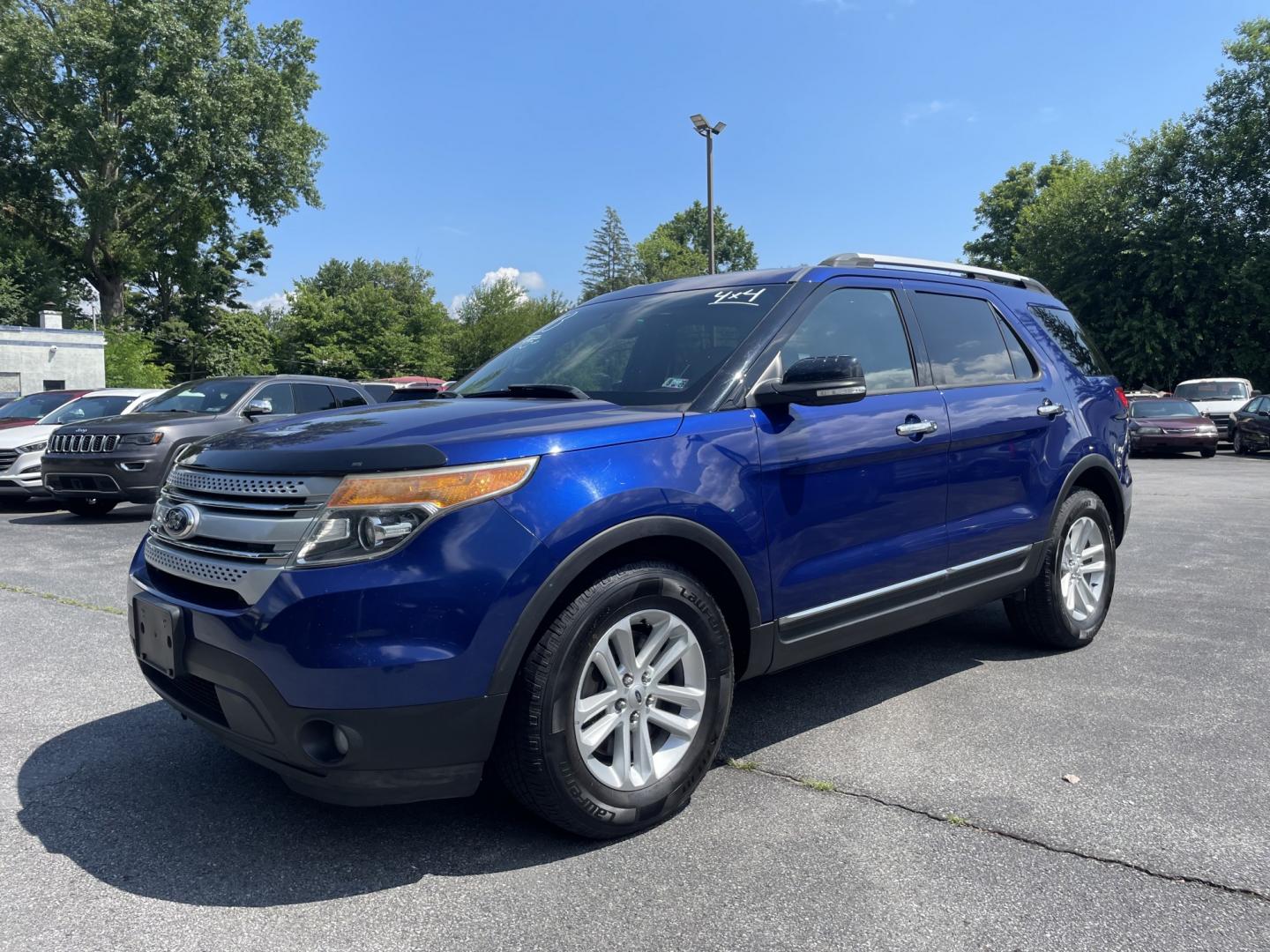2013 Ford Explorer XLT 4WD (1FM5K8D8XDG) with an 3.5L V6 DOHC 24V engine, 6-Speed Automatic transmission, located at 101 N. Main Street, Muncy, PA, 17756, (570) 546-5462, 41.207691, -76.785942- Photo#0