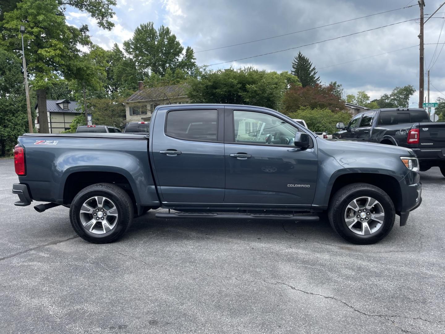 2019 Chevrolet Colorado Z71 Crew Cab 4WD Short Box (1GCGTDEN2K1) with an 3.6L V6 DOHC 24V GAS engine, 6A transmission, located at 101 N. Main Street, Muncy, PA, 17756, (570) 546-5462, 41.207691, -76.785942- Photo#4