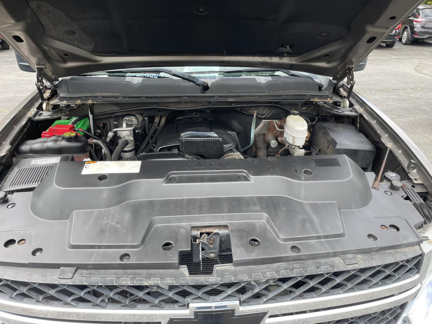 2012 Chevrolet Silverado 2500HD LT Crew Cab 4WD (1GC1KXEG0CF) with an 6.0L V8 OHV 16V FFV engine, 6-Speed Automatic transmission, located at 101 N. Main Street, Muncy, PA, 17756, (570) 546-5462, 41.207691, -76.785942- Photo#7