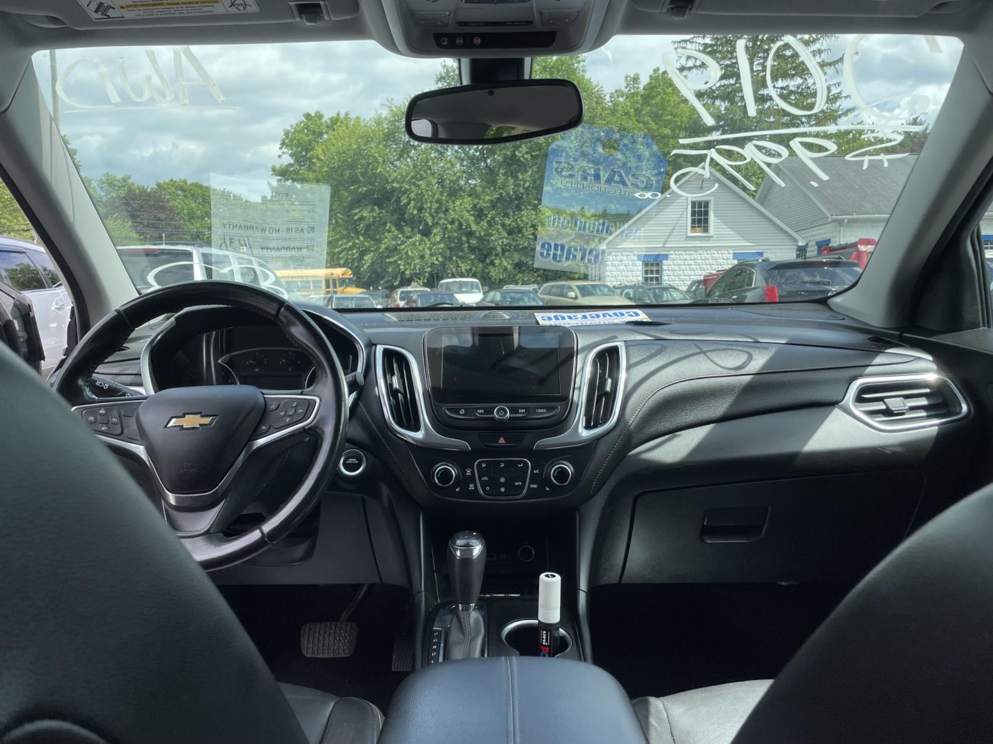 2019 Chevrolet Equinox Premier 2.0 AWD (2GNAXYEX4K6) with an 2.0L L4 DOHC 16V engine, 9A transmission, located at 101 N. Main Street, Muncy, PA, 17756, (570) 546-5462, 41.207691, -76.785942- Photo#4
