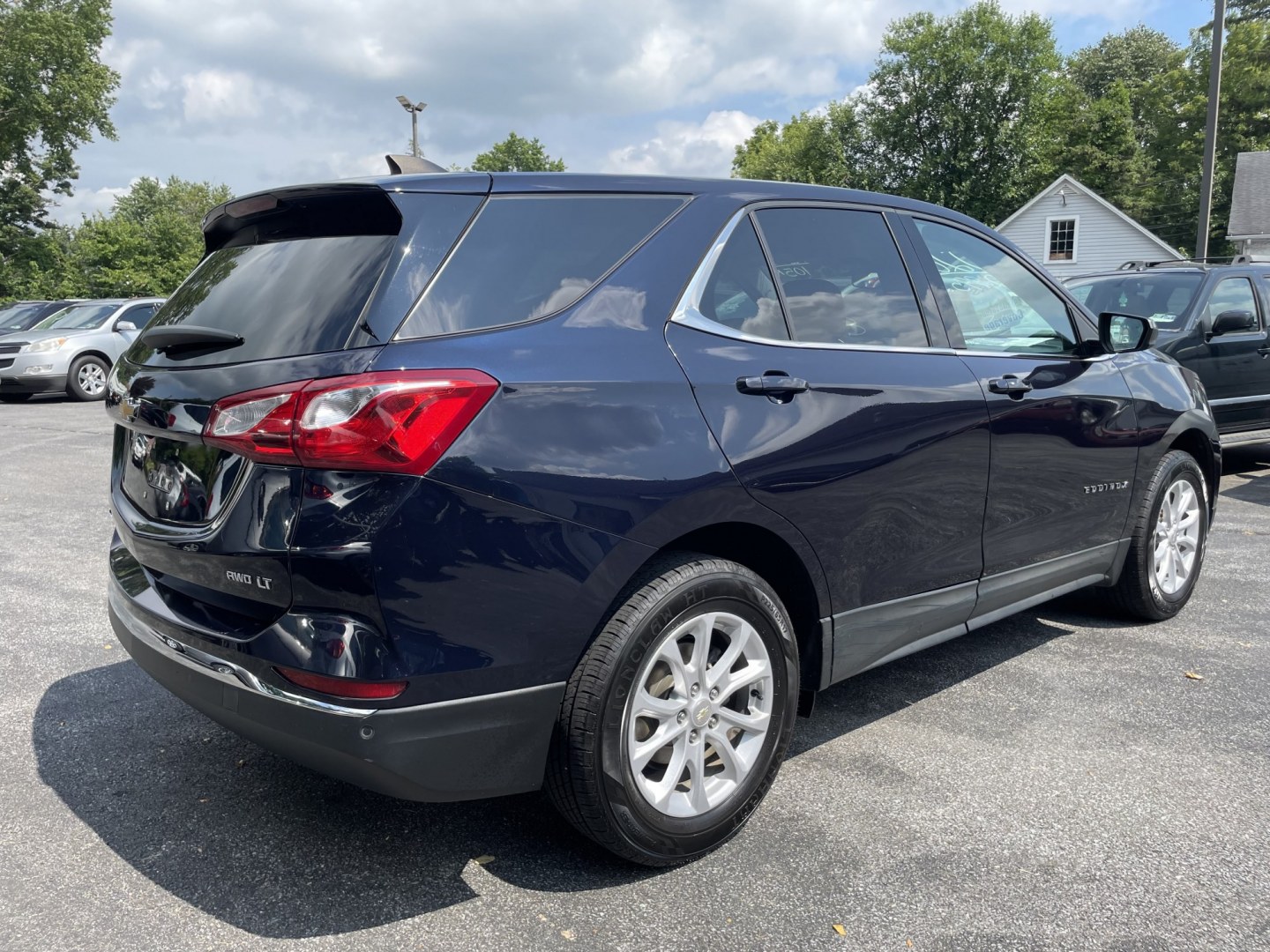2020 Chevrolet Equinox LT AWD (3GNAXUEV1LS) with an 1.5L L4 DOHC 16V TURBO engine, 6A transmission, located at 101 N. Main Street, Muncy, PA, 17756, (570) 546-5462, 41.207691, -76.785942- Photo#1