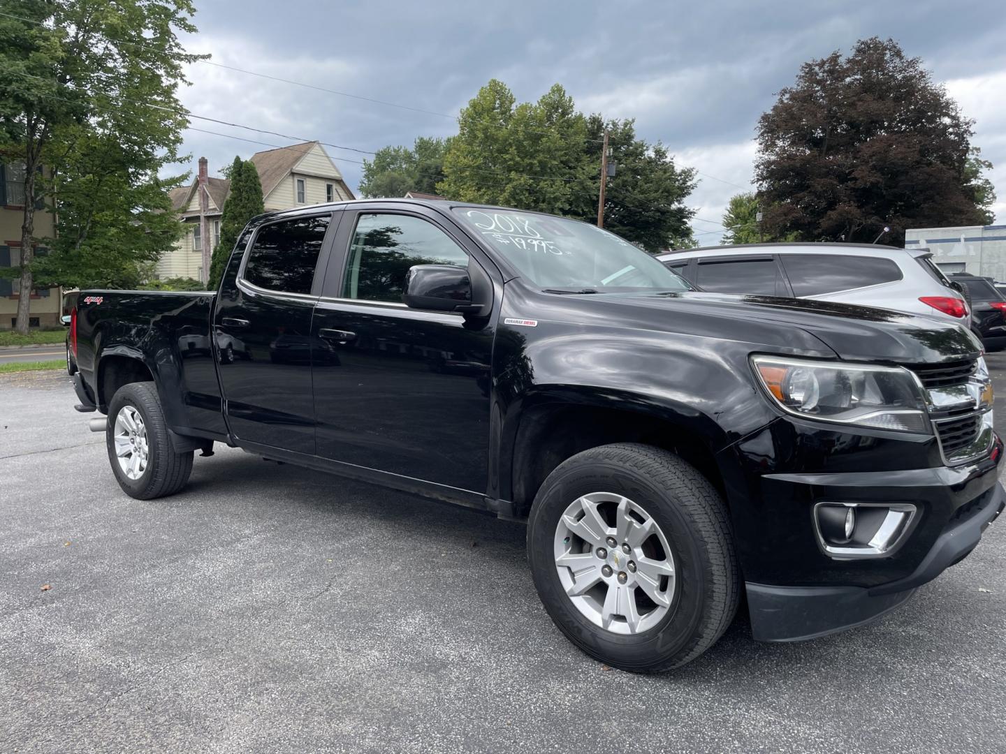 2018 Chevrolet Colorado LT Crew Cab 4WD Long Box (1GCPTCE13J1) with an 2.8L L4 DOHC 16V TURBO DIESEL engine, 6A transmission, located at 101 N. Main Street, Muncy, PA, 17756, (570) 546-5462, 41.207691, -76.785942- Photo#1