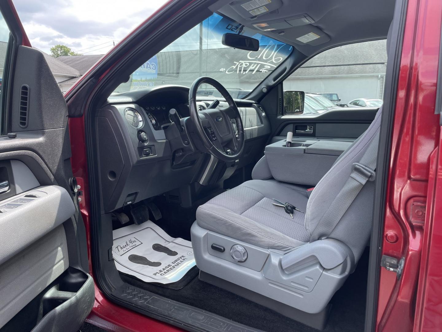 2013 Ford F-150 XLT SuperCrew 6.5-ft. Bed 4WD (1FTFW1ET0DF) with an 3.5L V6 TURBO engine, 6-Speed Automatic transmission, located at 101 N. Main Street, Muncy, PA, 17756, (570) 546-5462, 41.207691, -76.785942- Photo#6