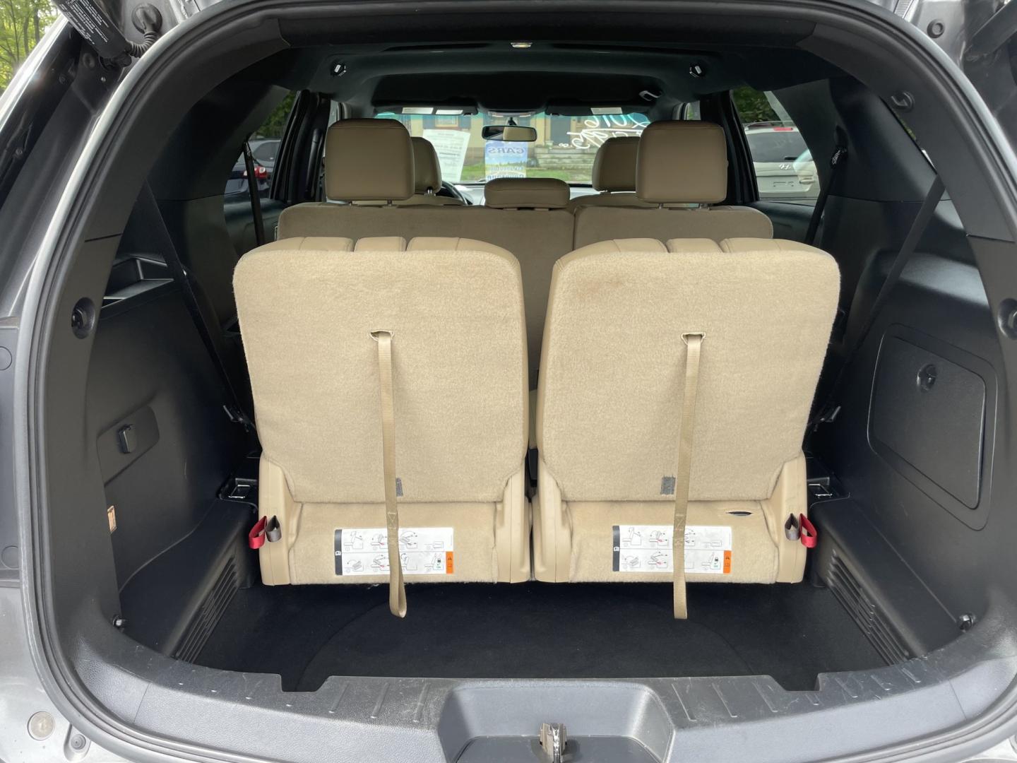 2016 Ford Explorer XLT FWD (1FM5K7D85GG) with an 3.5L V6 DOHC 24V engine, 6A transmission, located at 101 N. Main Street, Muncy, PA, 17756, (570) 546-5462, 41.207691, -76.785942- Photo#10