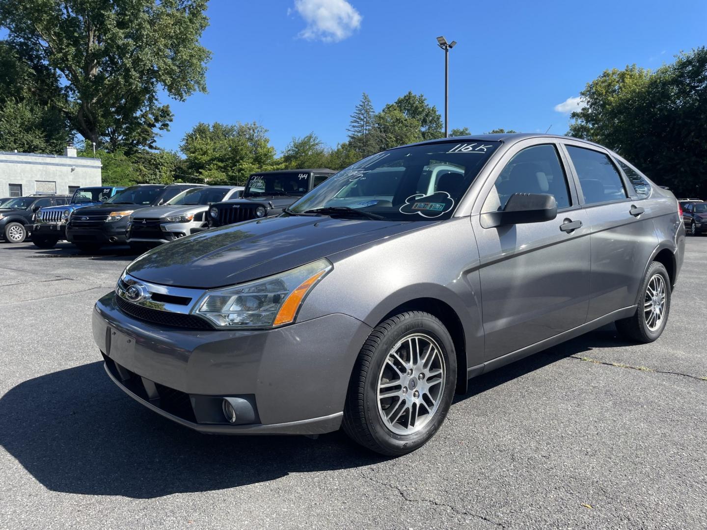 2011 Ford Focus SE Sedan (1FAHP3FN0BW) with an 2.0L L4 DOHC 16V engine, located at 101 N. Main Street, Muncy, PA, 17756, (570) 546-5462, 41.207691, -76.785942- Photo#3
