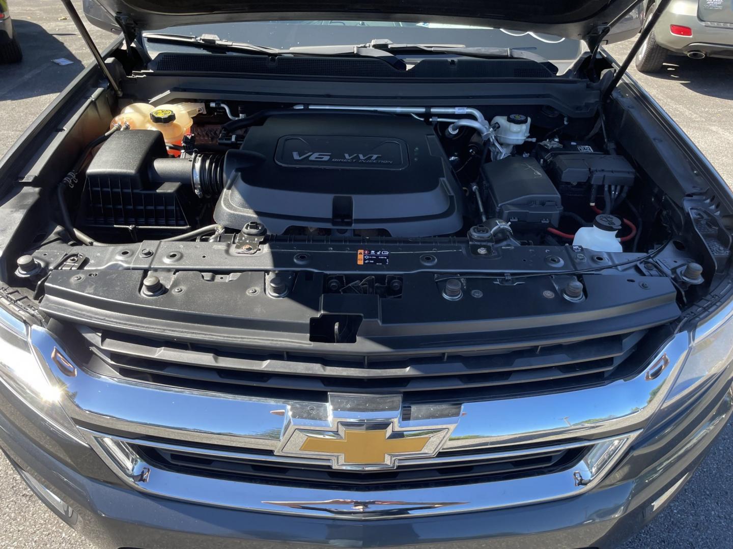 2016 Chevrolet Colorado LT Crew Cab 4WD (1GCGTCE32G1) with an 3.6L V6 DOHC 24V GAS engine, 6A transmission, located at 101 N. Main Street, Muncy, PA, 17756, (570) 546-5462, 41.207691, -76.785942- Photo#9