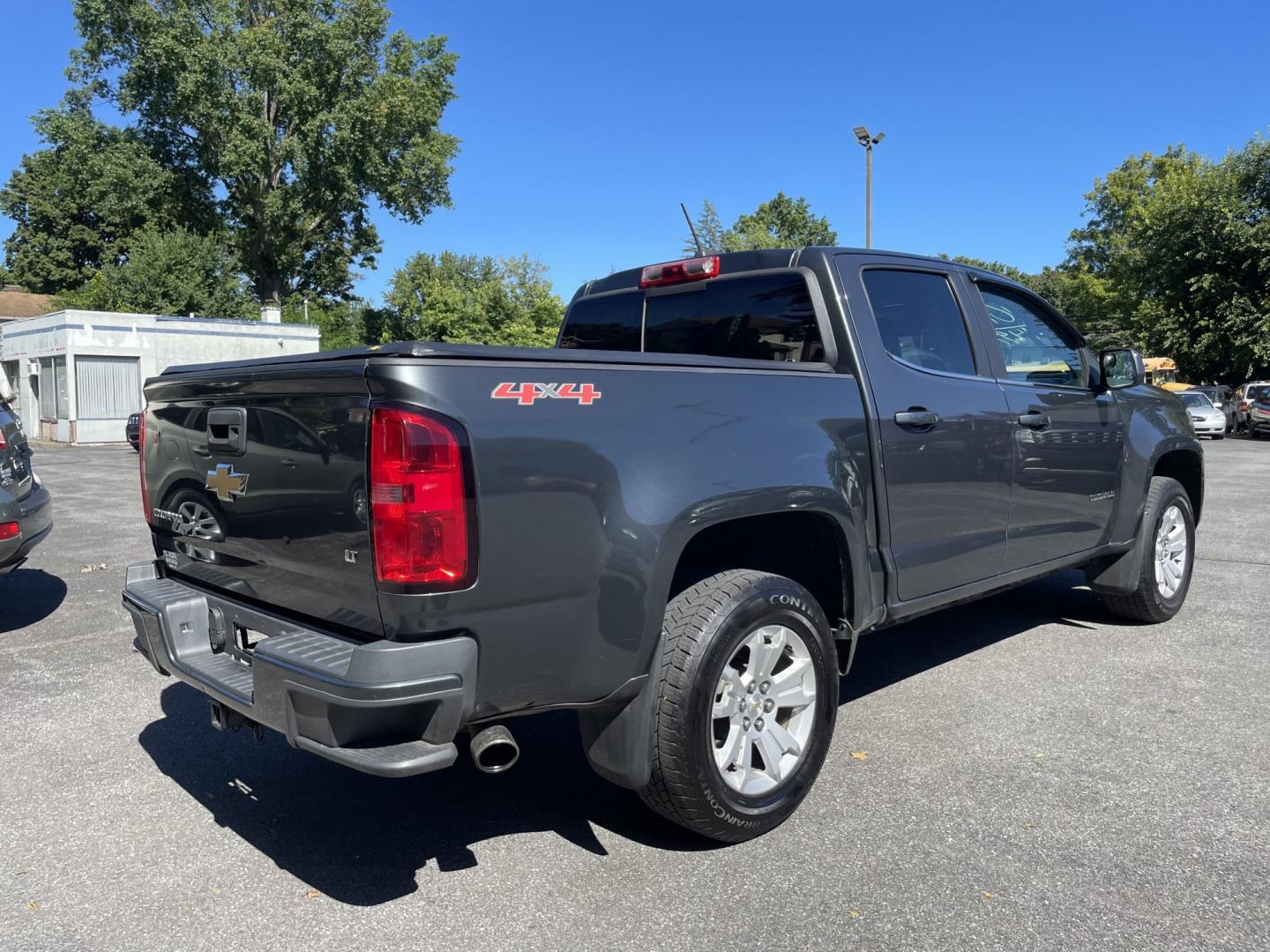 2016 Chevrolet Colorado LT Crew Cab 4WD (1GCGTCE32G1) with an 3.6L V6 DOHC 24V GAS engine, 6A transmission, located at 101 N. Main Street, Muncy, PA, 17756, (570) 546-5462, 41.207691, -76.785942- Photo#3