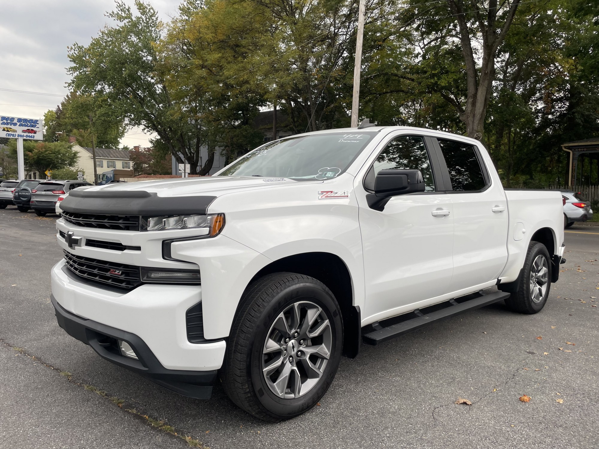 photo of 2021 Chevrolet Silverado 1500 RST Crew Cab 4WD