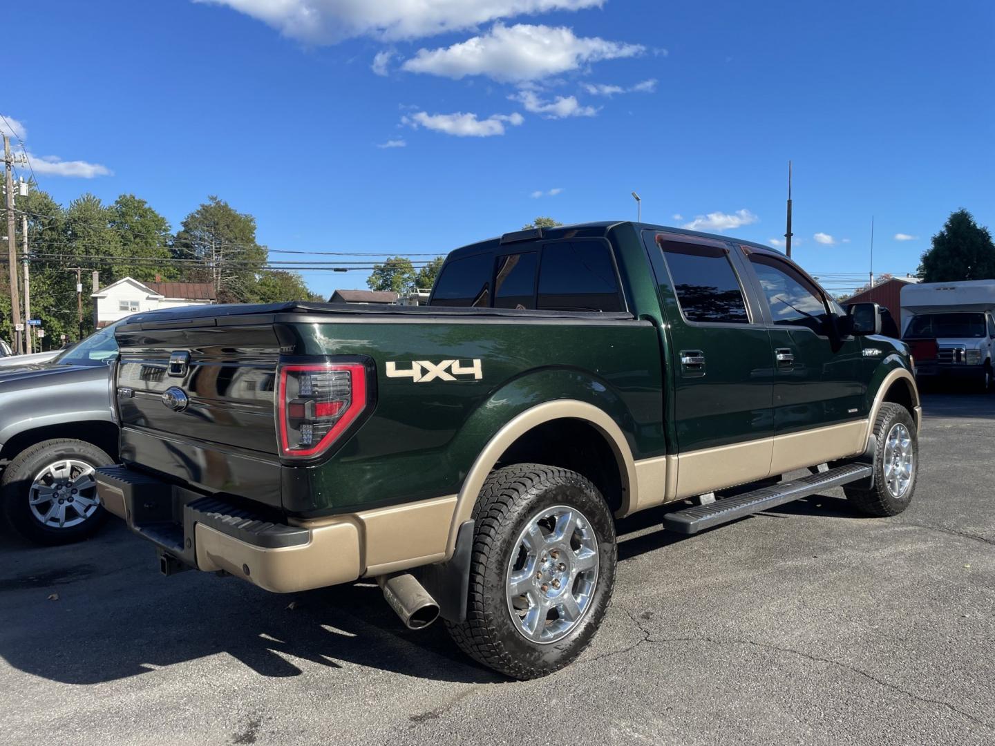 2013 Ford F-150 Lariat SuperCrew 5.5-ft. Bed 4WD (1FTFW1ET7DK) with an 3.5L V6 TURBO engine, 6-Speed Automatic transmission, located at 101 N. Main Street, Muncy, PA, 17756, (570) 546-5462, 41.207691, -76.785942- Photo#2
