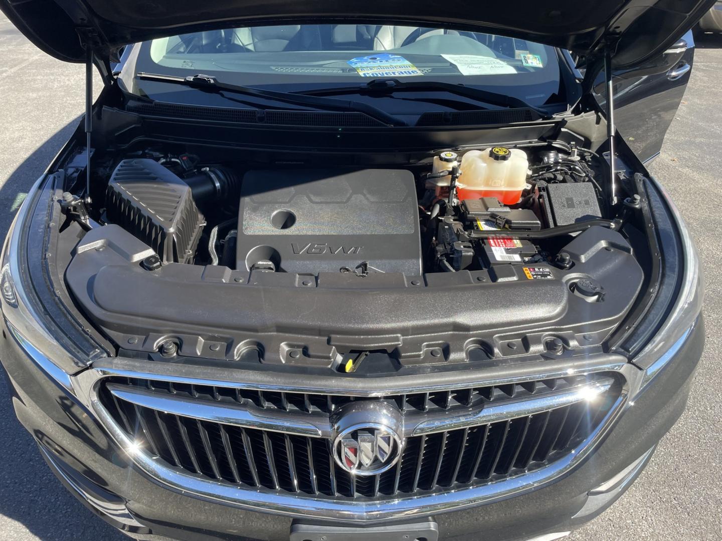 2020 Buick Enclave Essence AWD (5GAEVAKW9LJ) with an 3.6L V6 DOHC 24V engine, 9A transmission, located at 101 N. Main Street, Muncy, PA, 17756, (570) 546-5462, 41.207691, -76.785942- Photo#11 2020 Buick Enclave Essence AWD (5GAEVAKW9LJ) with an 3.6L V6 DOHC 24V engine, 9A transmission, located at 101 N. Main Street, Muncy, PA, 17756, (570) 546-5462, 41.207691, -76.785942- Photo#11