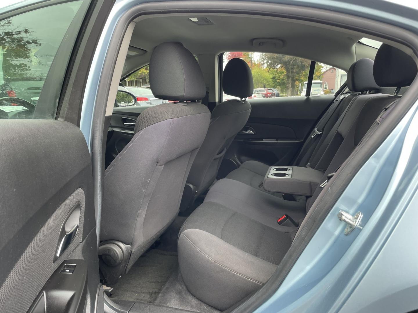 2012 Chevrolet Cruze 1LT (1G1PF5SC3C7) with an 1.4L L4 DOHC 16V TURBO engine, 6-Speed Automatic transmission, located at 101 N. Main Street, Muncy, PA, 17756, (570) 546-5462, 41.207691, -76.785942- Photo#5